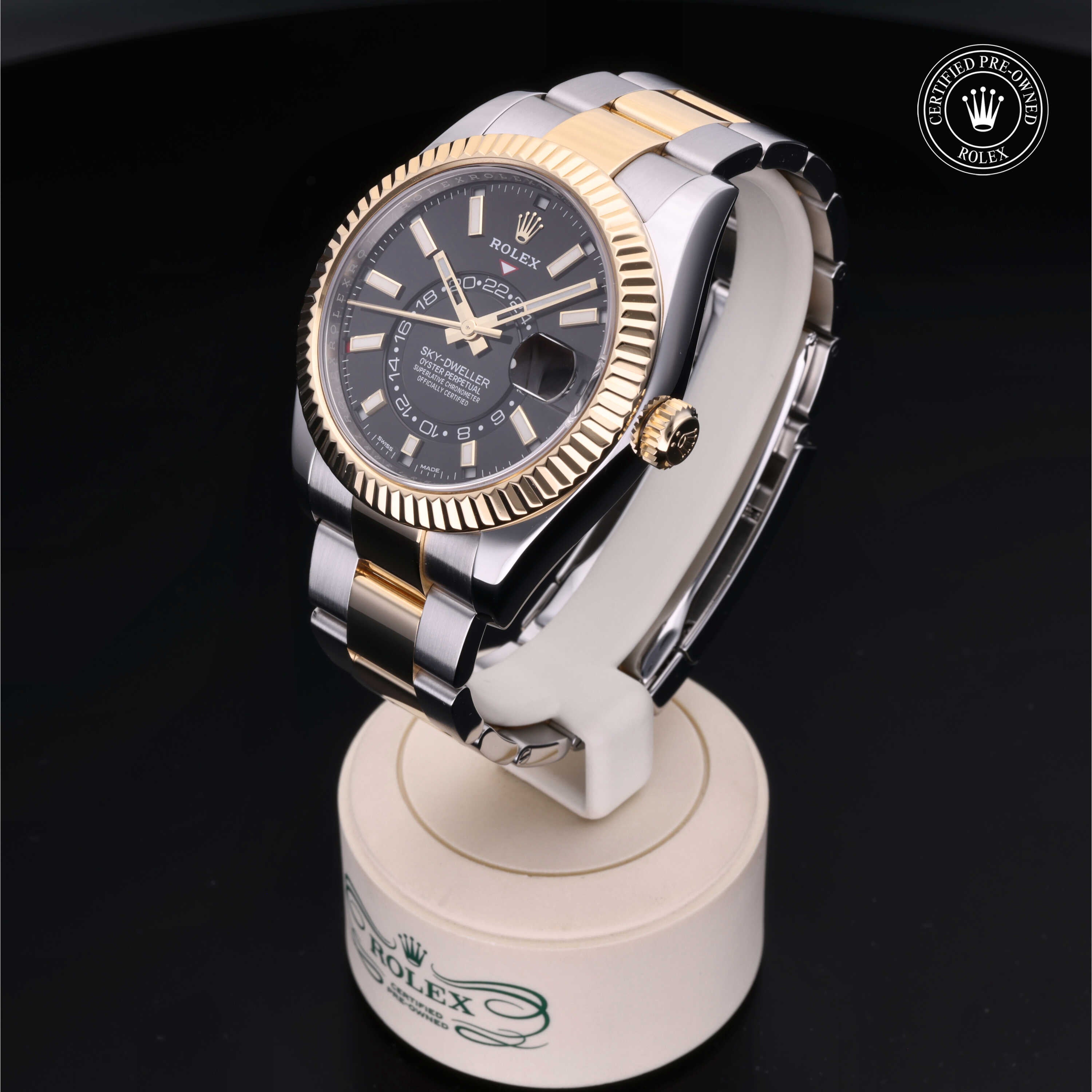 Rolex Certified Pre-Owned Sky-Dweller 42mm 326933 08G13087 - 360° view