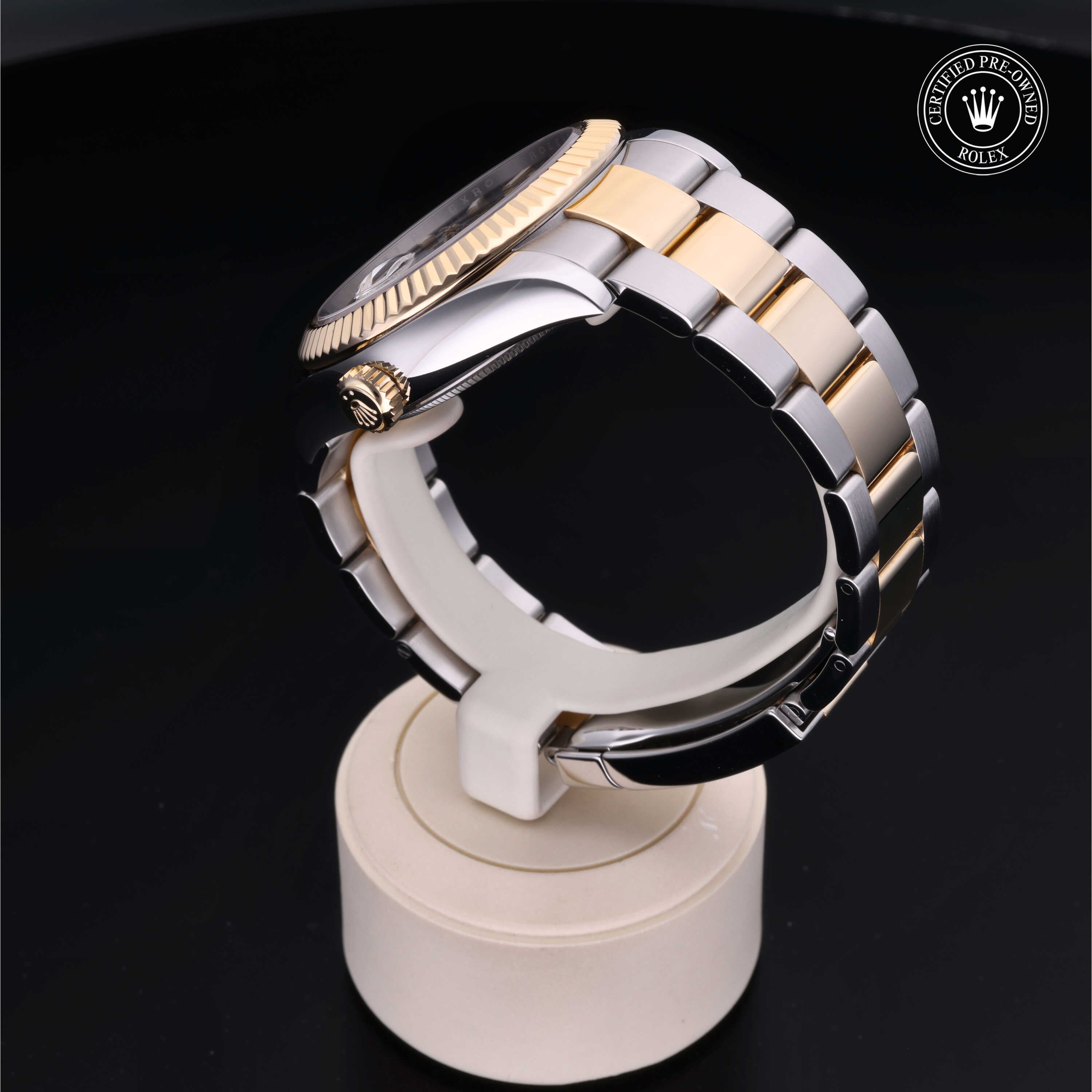 Rolex Certified Pre-Owned Sky-Dweller 42mm 326933 08G13087 - 360° view