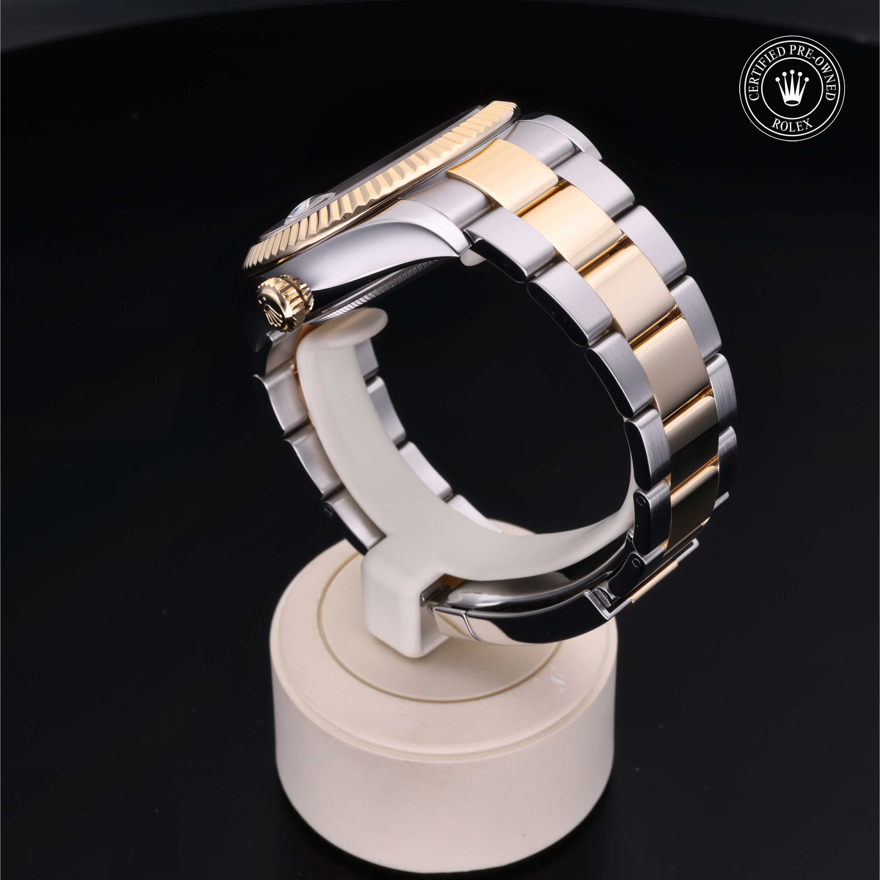 Rolex Certified Pre-Owned Sky-Dweller 42mm 326933 08G13087 - 360° view