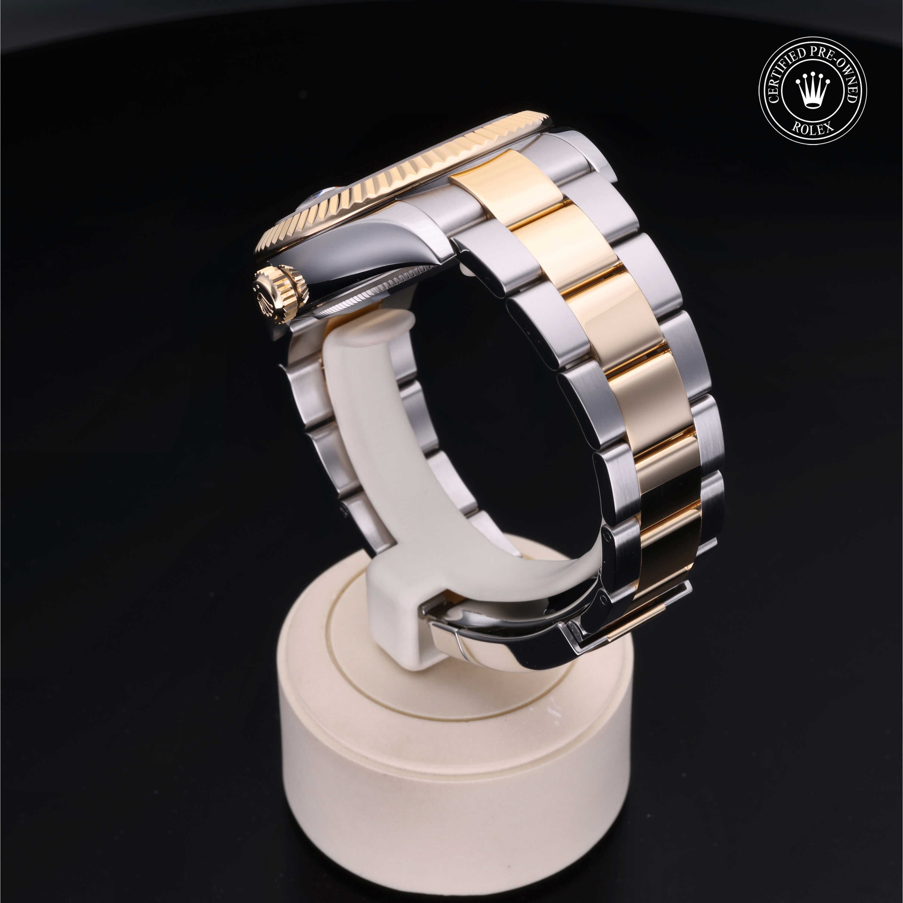 Rolex Certified Pre-Owned Sky-Dweller 42mm 326933 08G13087 - 360° view