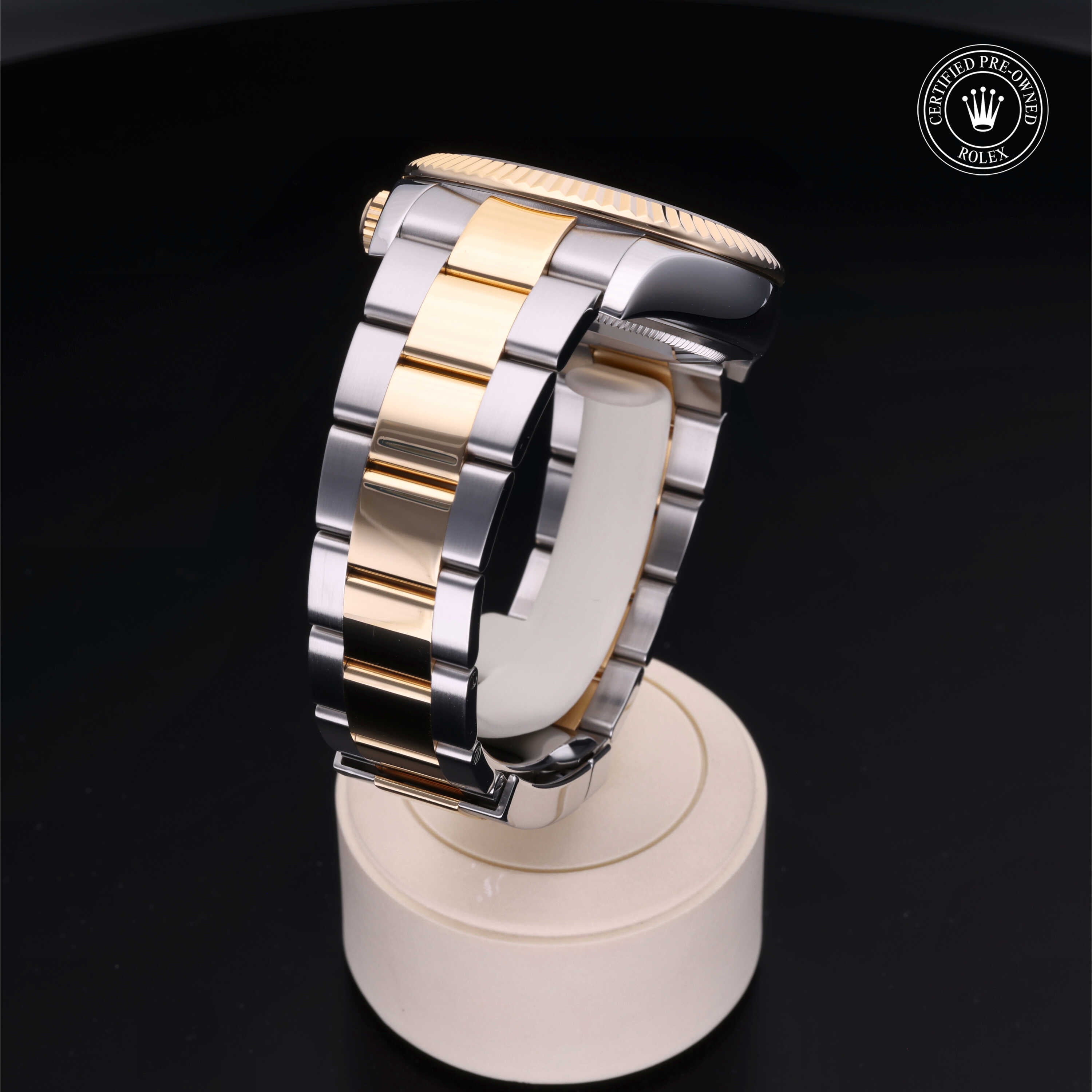 Rolex Certified Pre-Owned Sky-Dweller 42mm 326933 08G13087 - 360° view