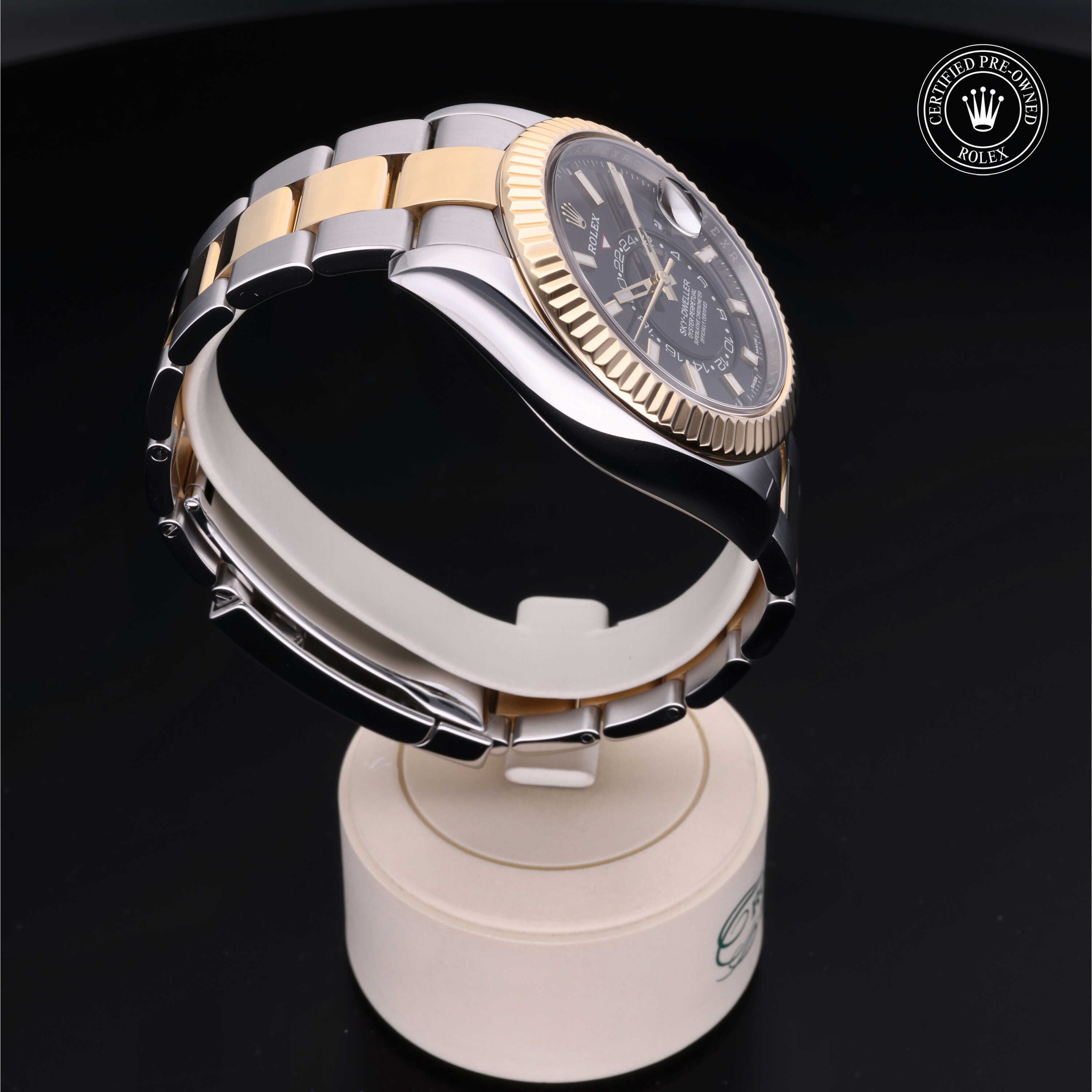 Rolex Certified Pre-Owned Sky-Dweller 42mm 326933 08G13087 - 360° view