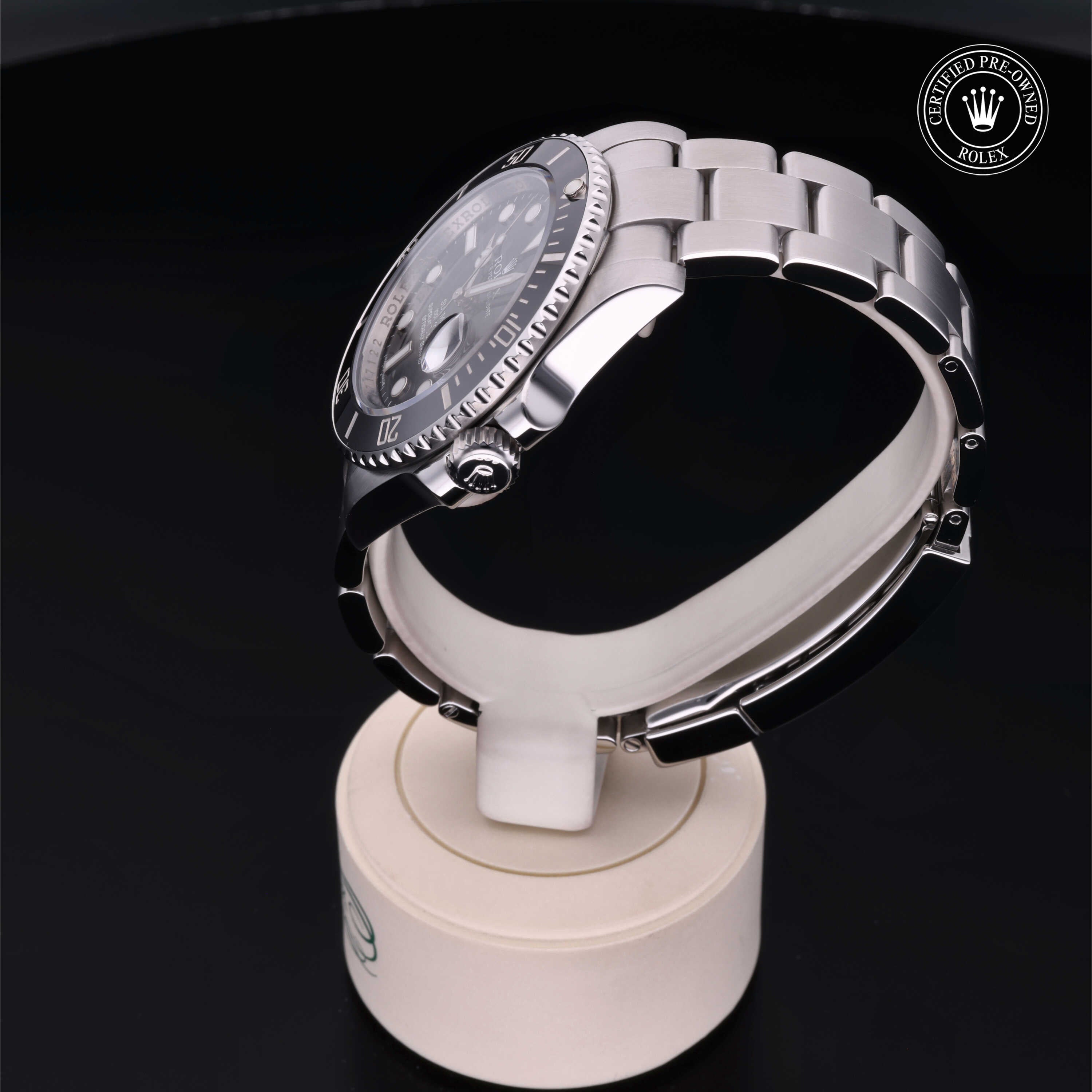 Oyster Perpetual Submariner Date