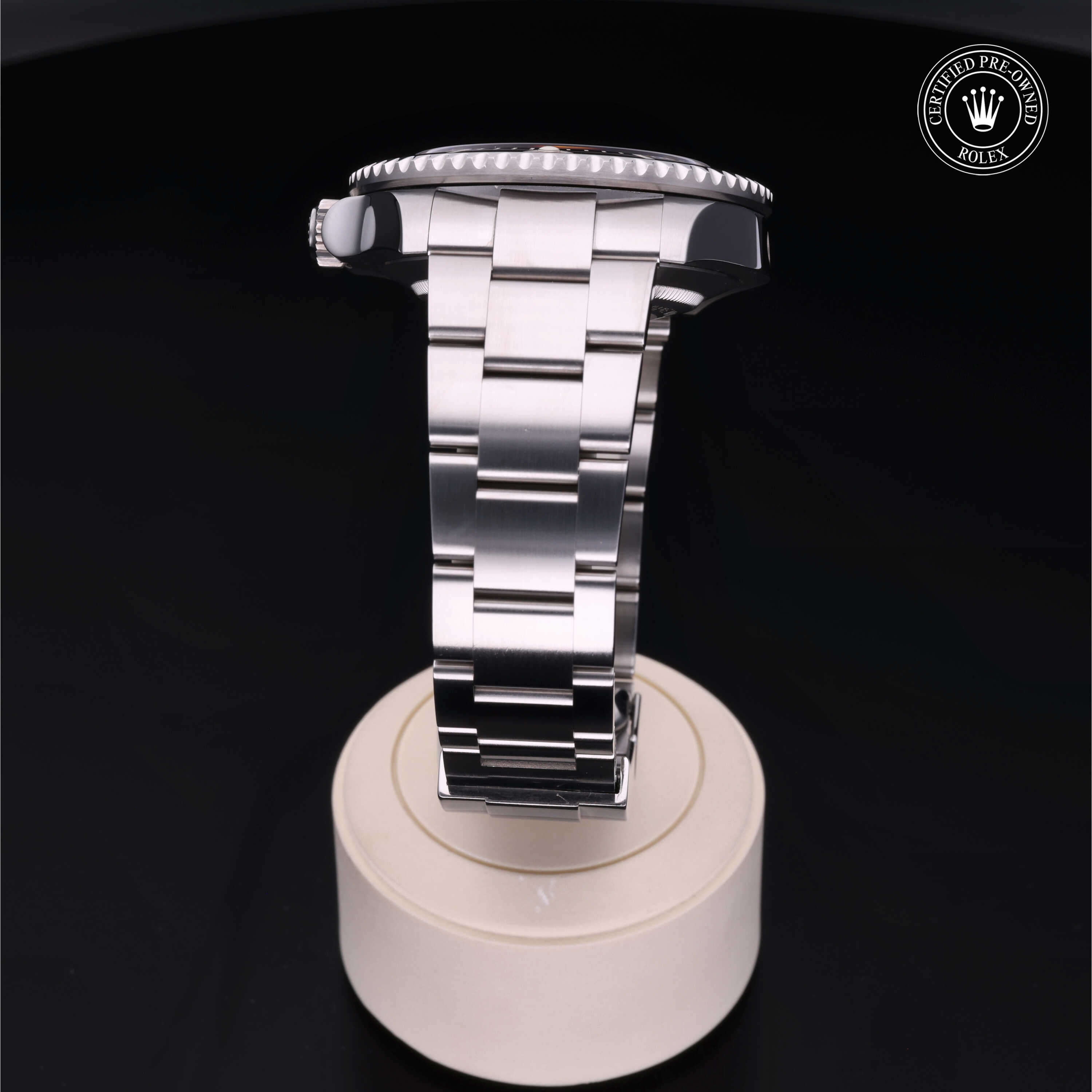 Oyster Perpetual Sea-Dweller Watches Rolex