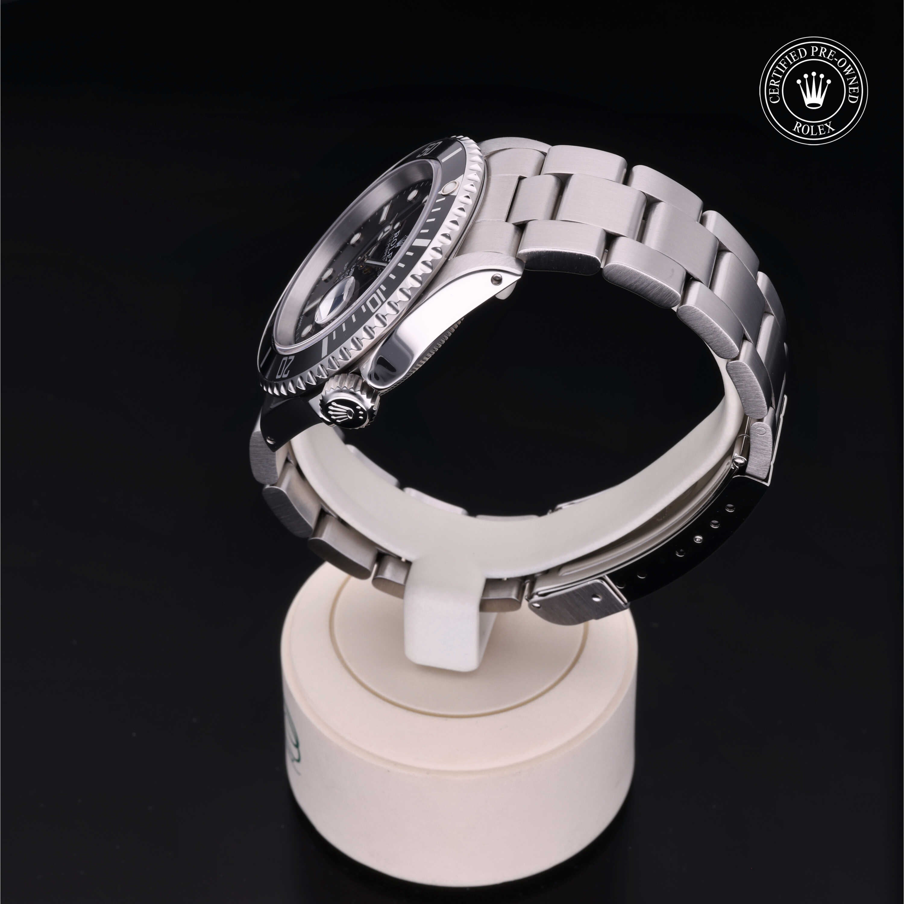 Rolex Certified Pre-Owned Submariner Date 40mm 16610 N397995 - 360° view