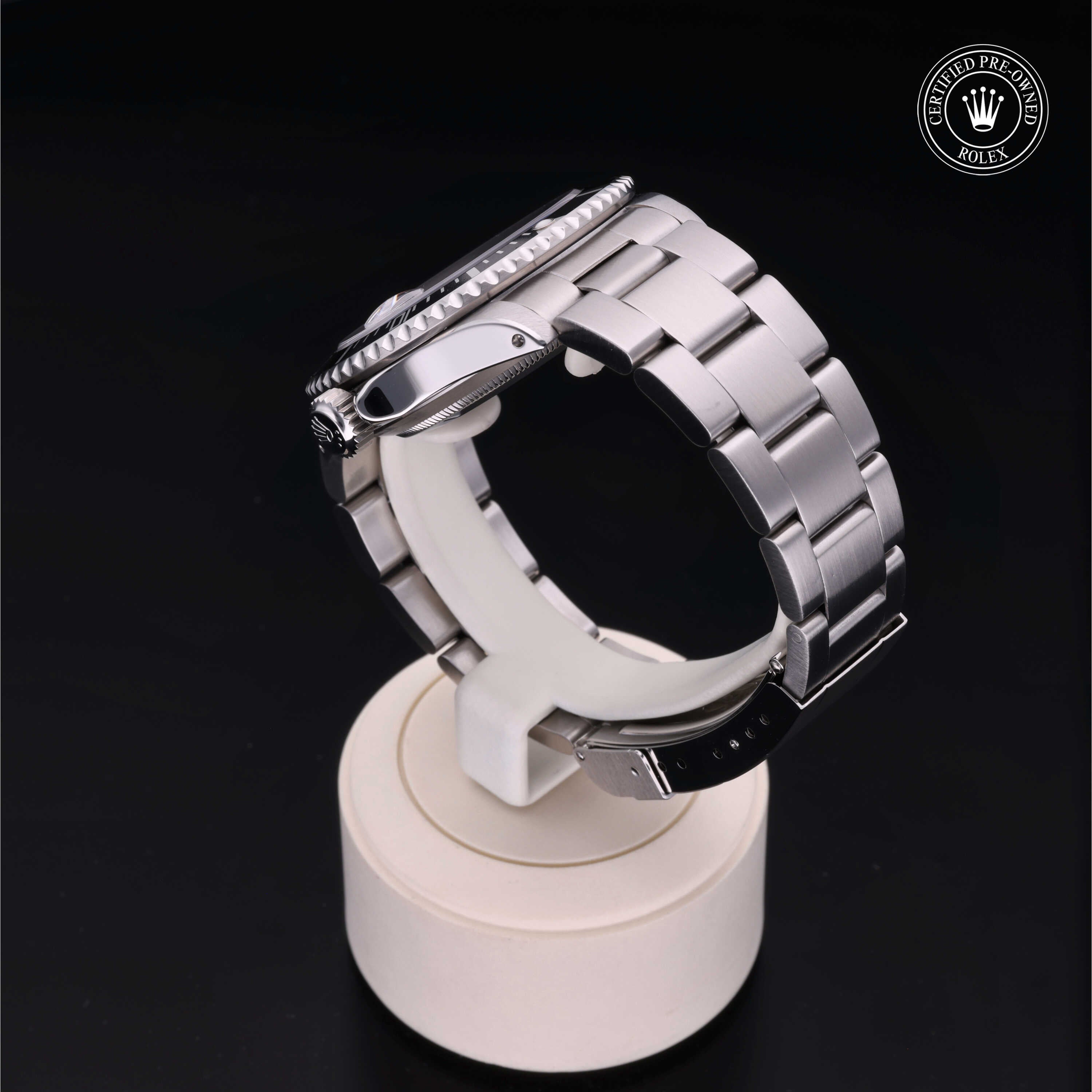 Rolex Certified Pre-Owned Submariner Date 40mm 16610 N397995 - 360° view