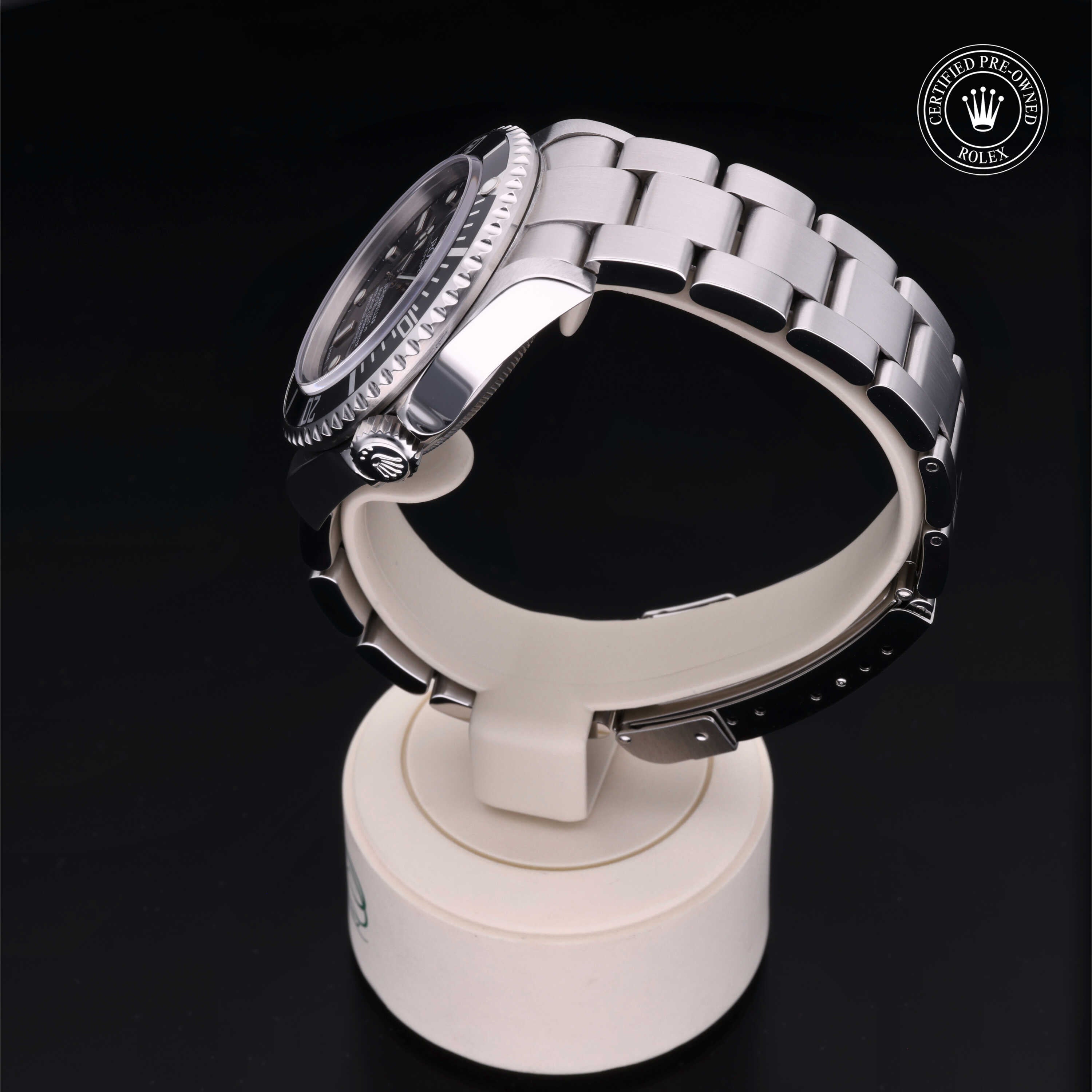 Rolex Certified Pre-Owned Sea-Dweller 40mm 16600 Z427508 - 360° view