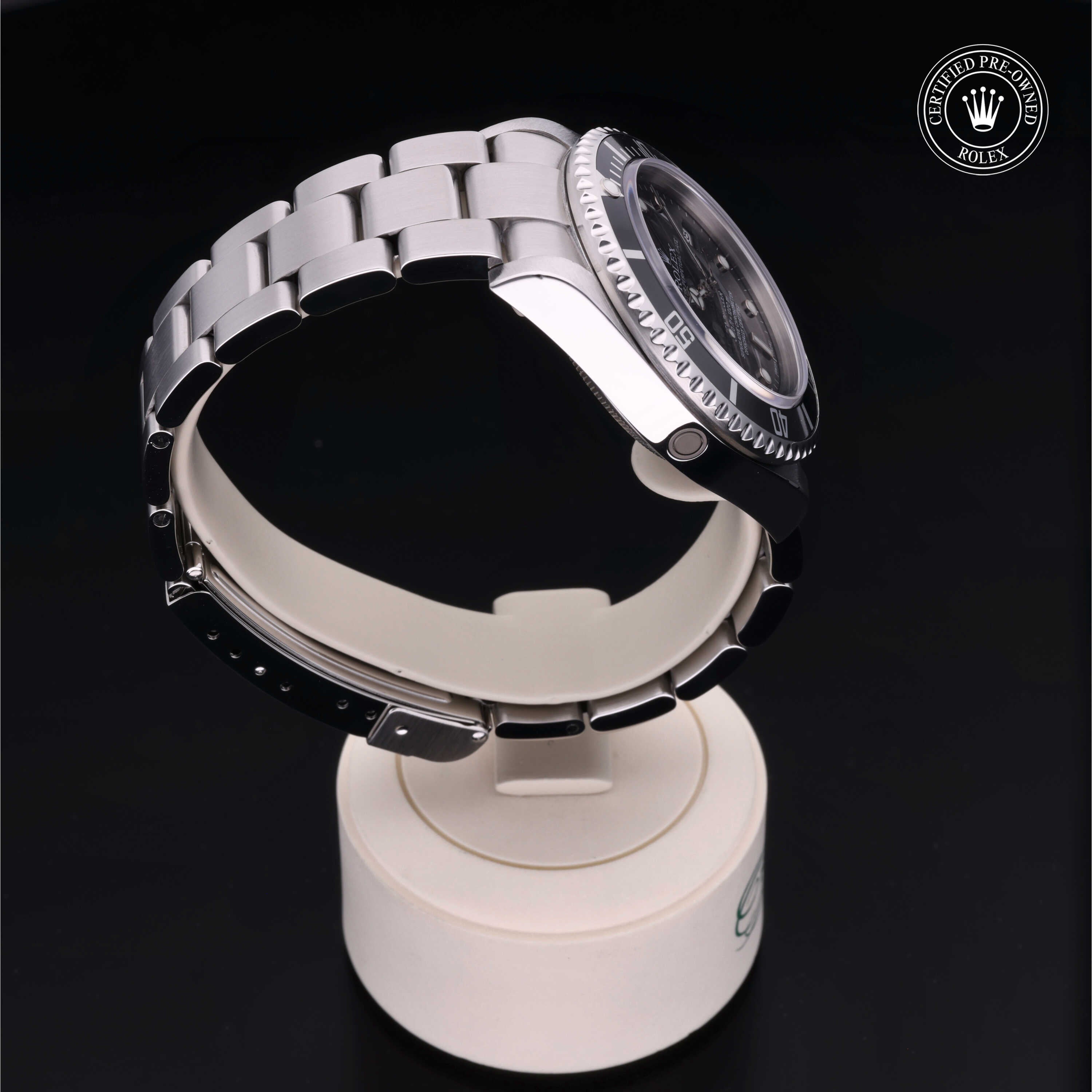 Rolex Certified Pre-Owned Sea-Dweller 40mm 16600 Z427508 - 360° view