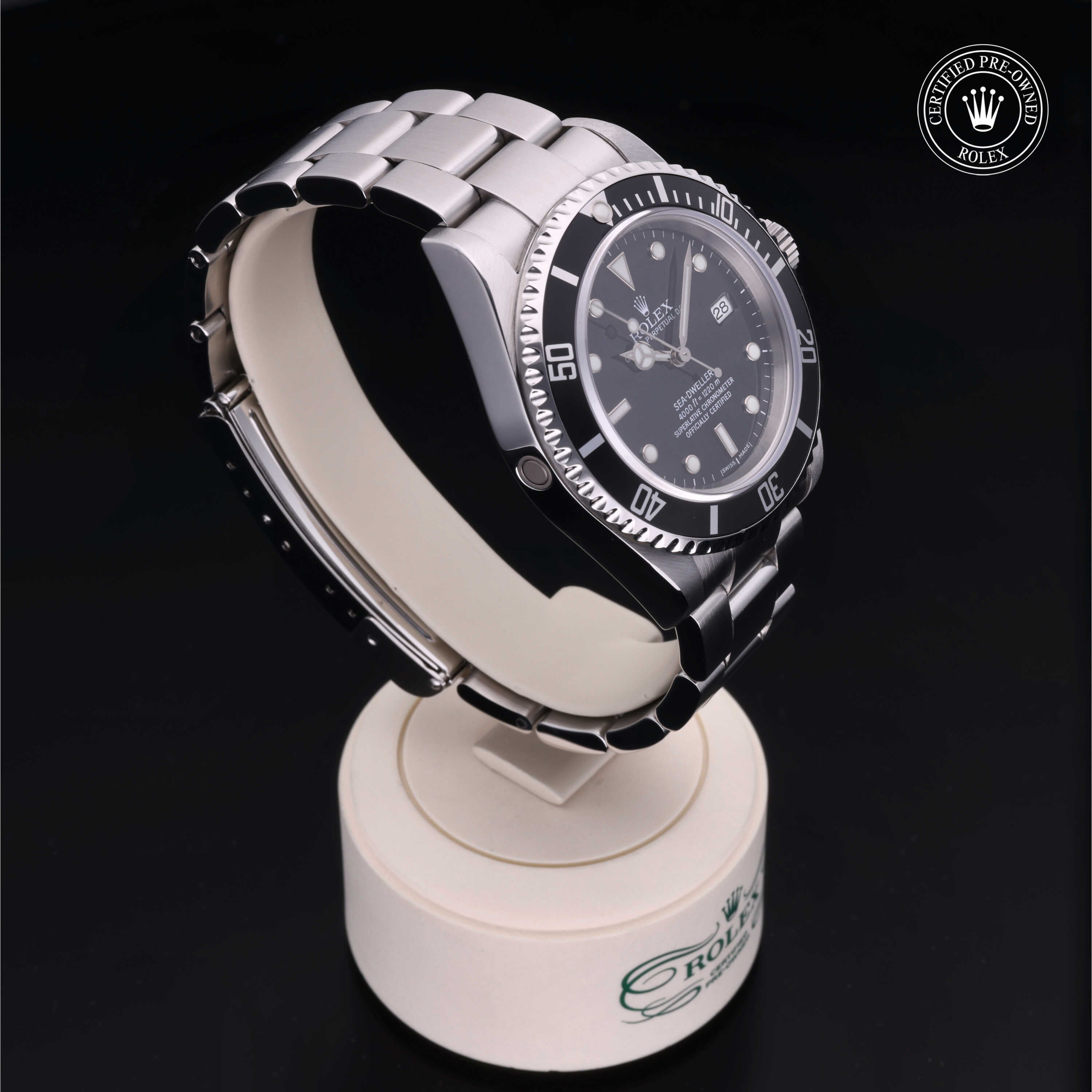 Rolex Certified Pre-Owned Sea-Dweller 40mm 16600 Z427508 - 360° view