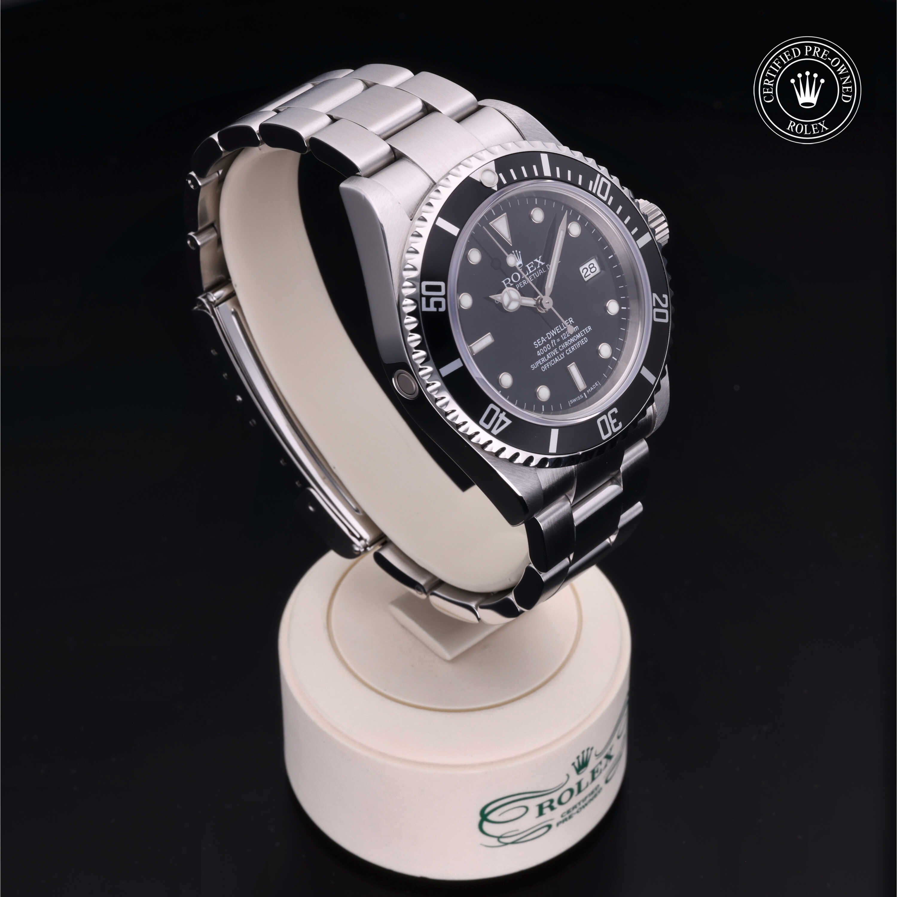Rolex Certified Pre-Owned Sea-Dweller 40mm 16600 Z427508 - 360° view