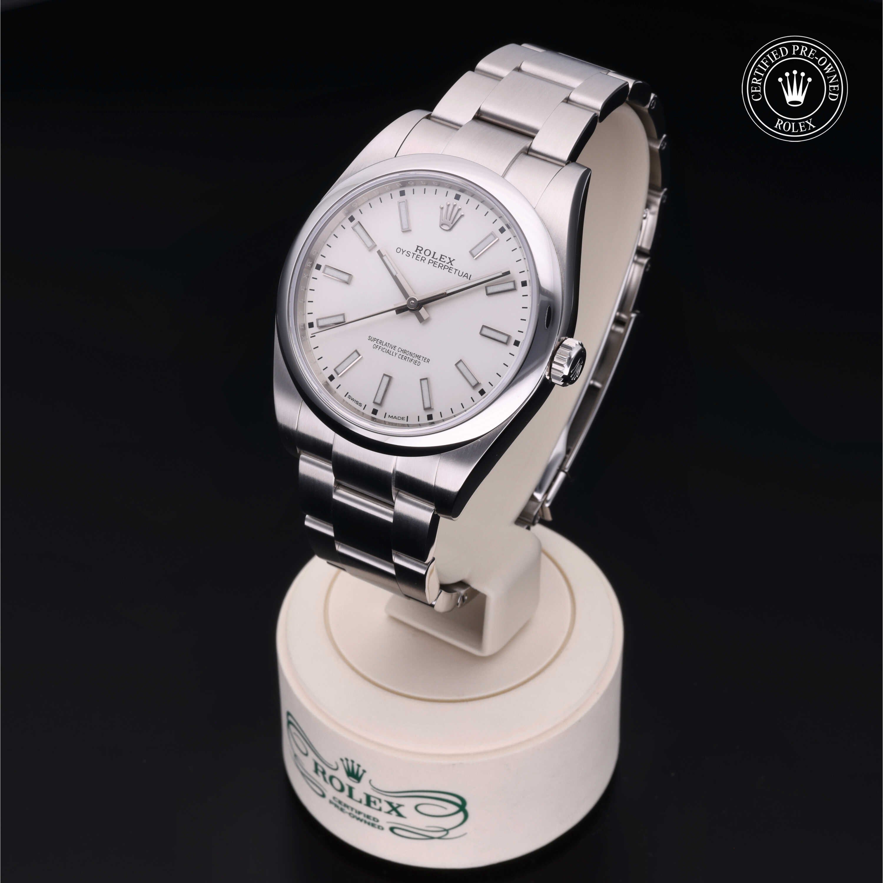 Rolex Certified Pre-Owned Oyster Perpetual 39mm 114300 9010S4R9 - 360° view