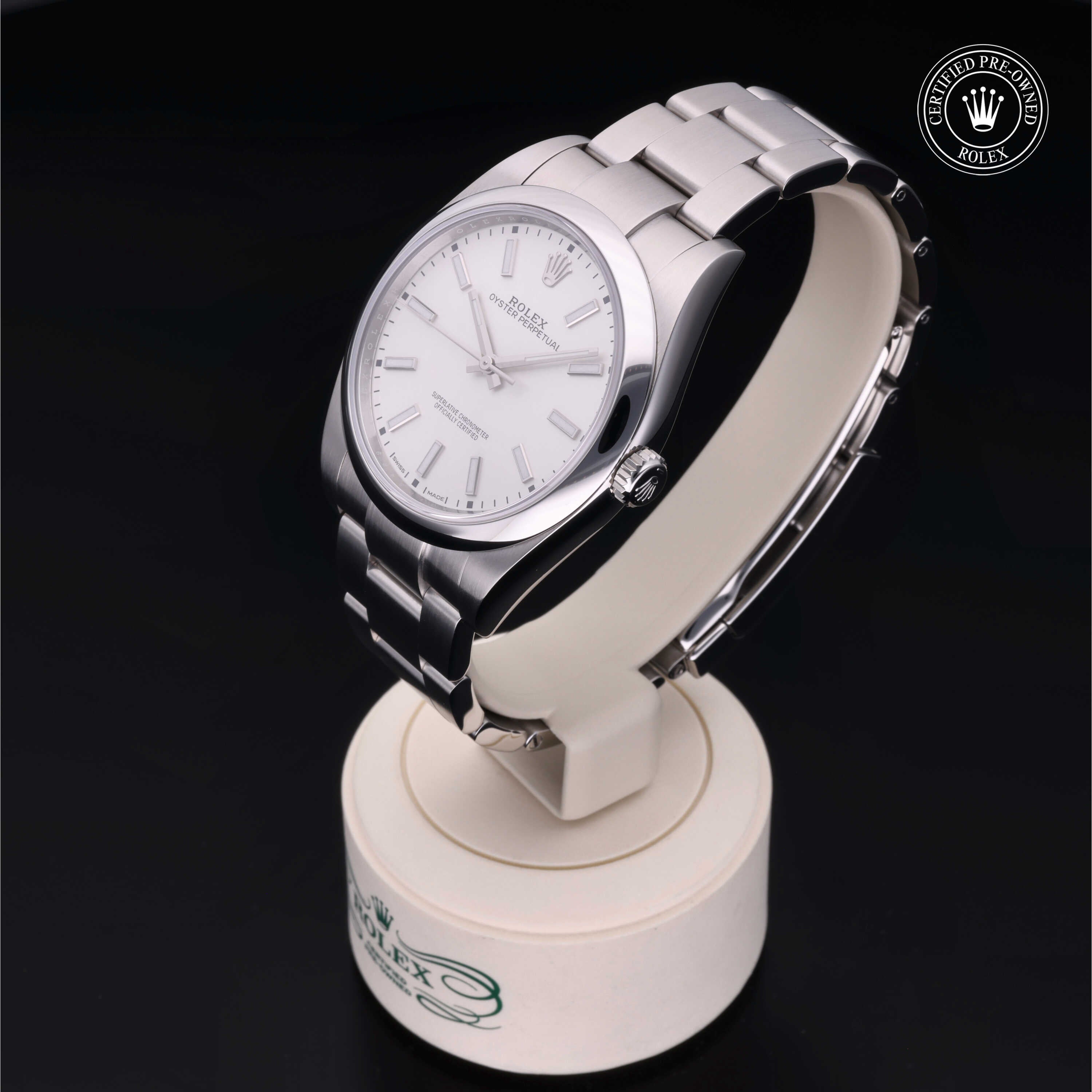 Rolex Certified Pre-Owned Oyster Perpetual 39mm 114300 9010S4R9 - 360° view