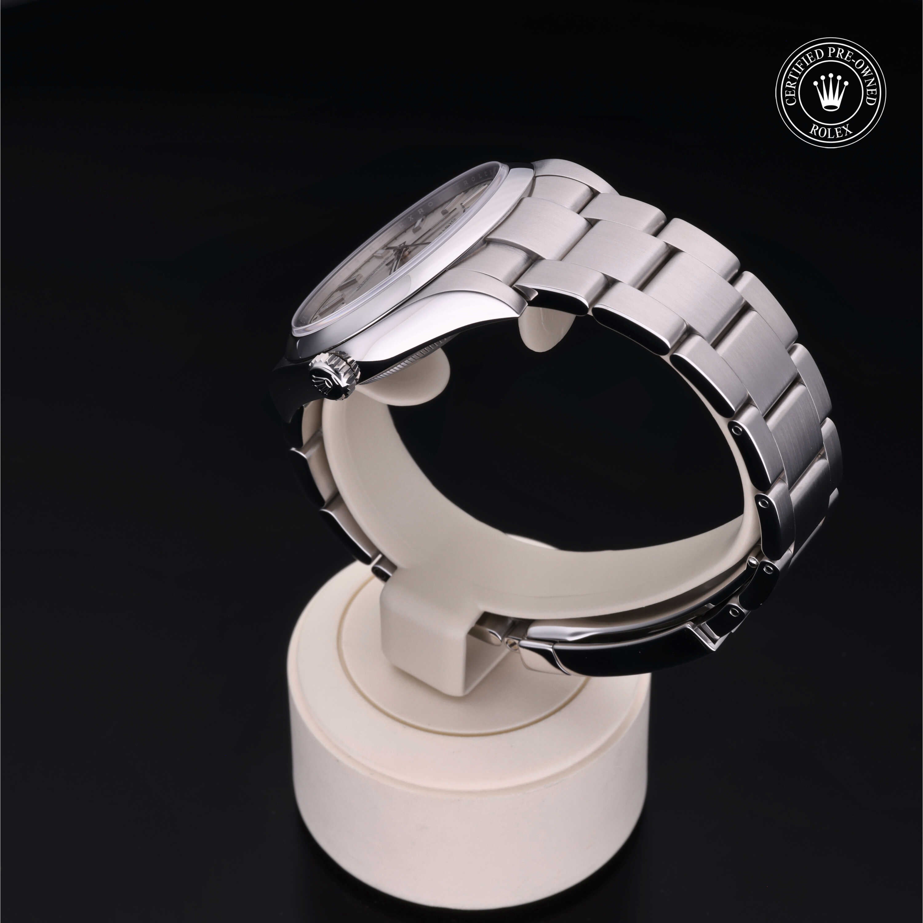 Rolex Certified Pre-Owned Oyster Perpetual 39mm 114300 9010S4R9 - 360° view