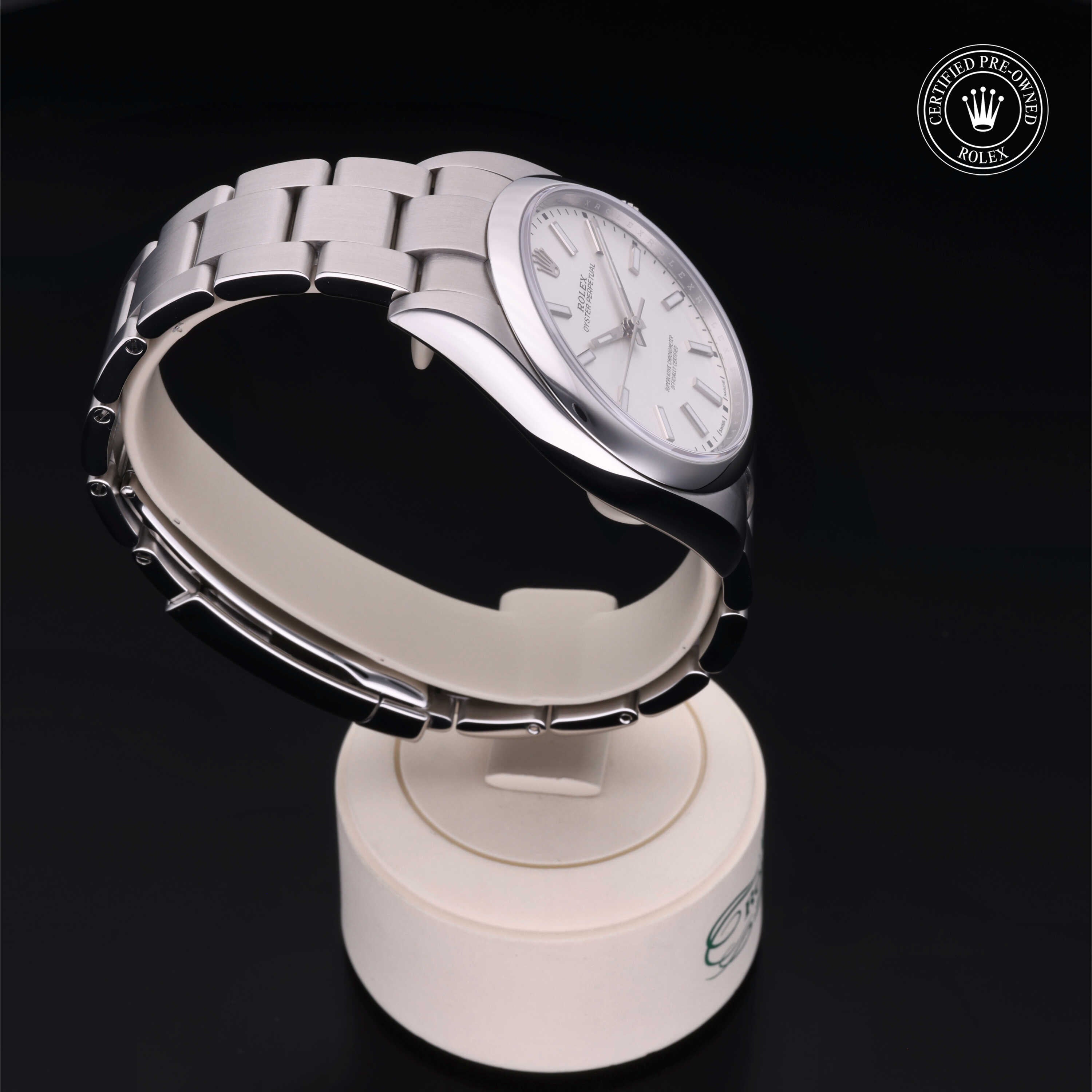 Rolex Certified Pre-Owned Oyster Perpetual 39mm 114300 9010S4R9 - 360° view