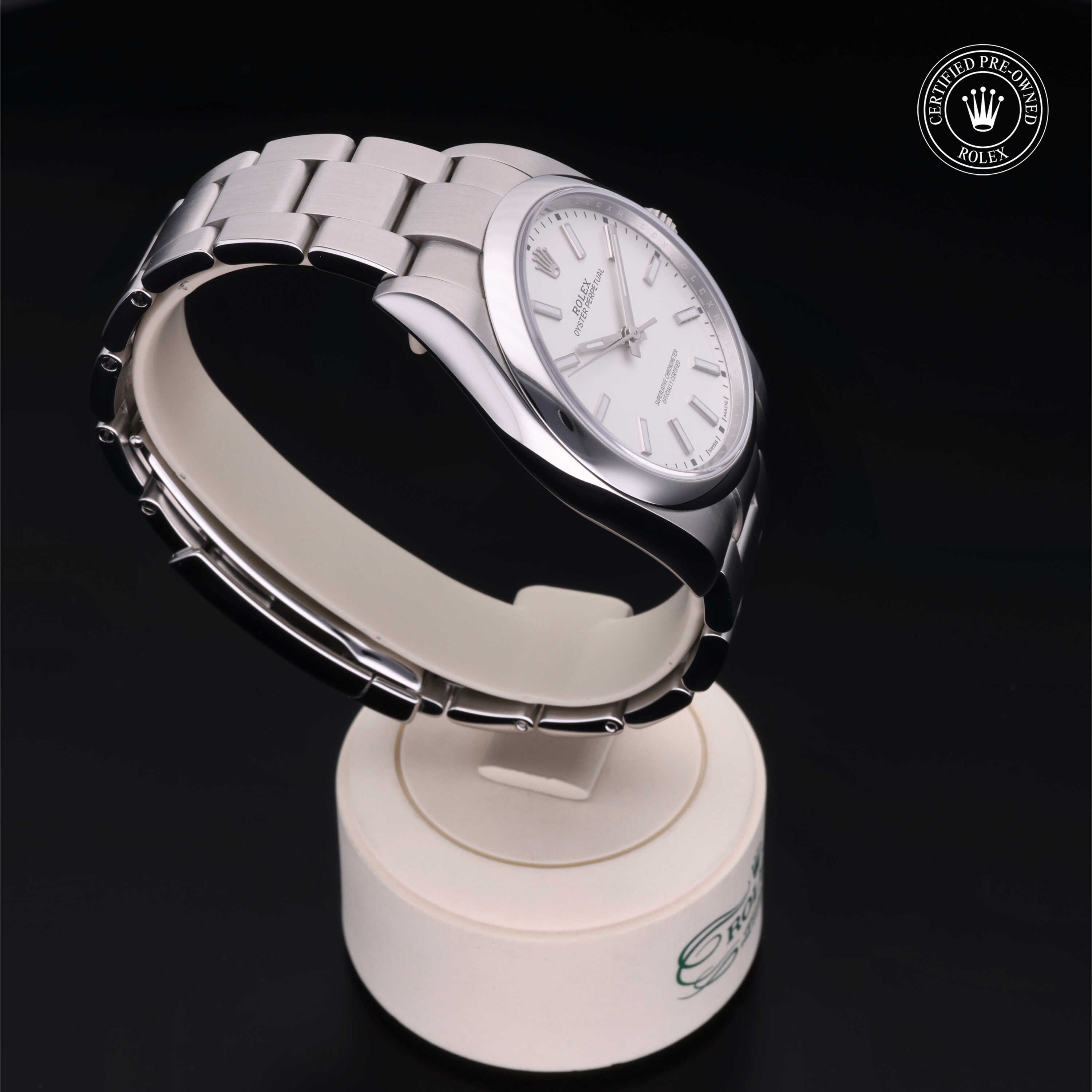 Rolex Certified Pre-Owned Oyster Perpetual 39mm 114300 9010S4R9 - 360° view