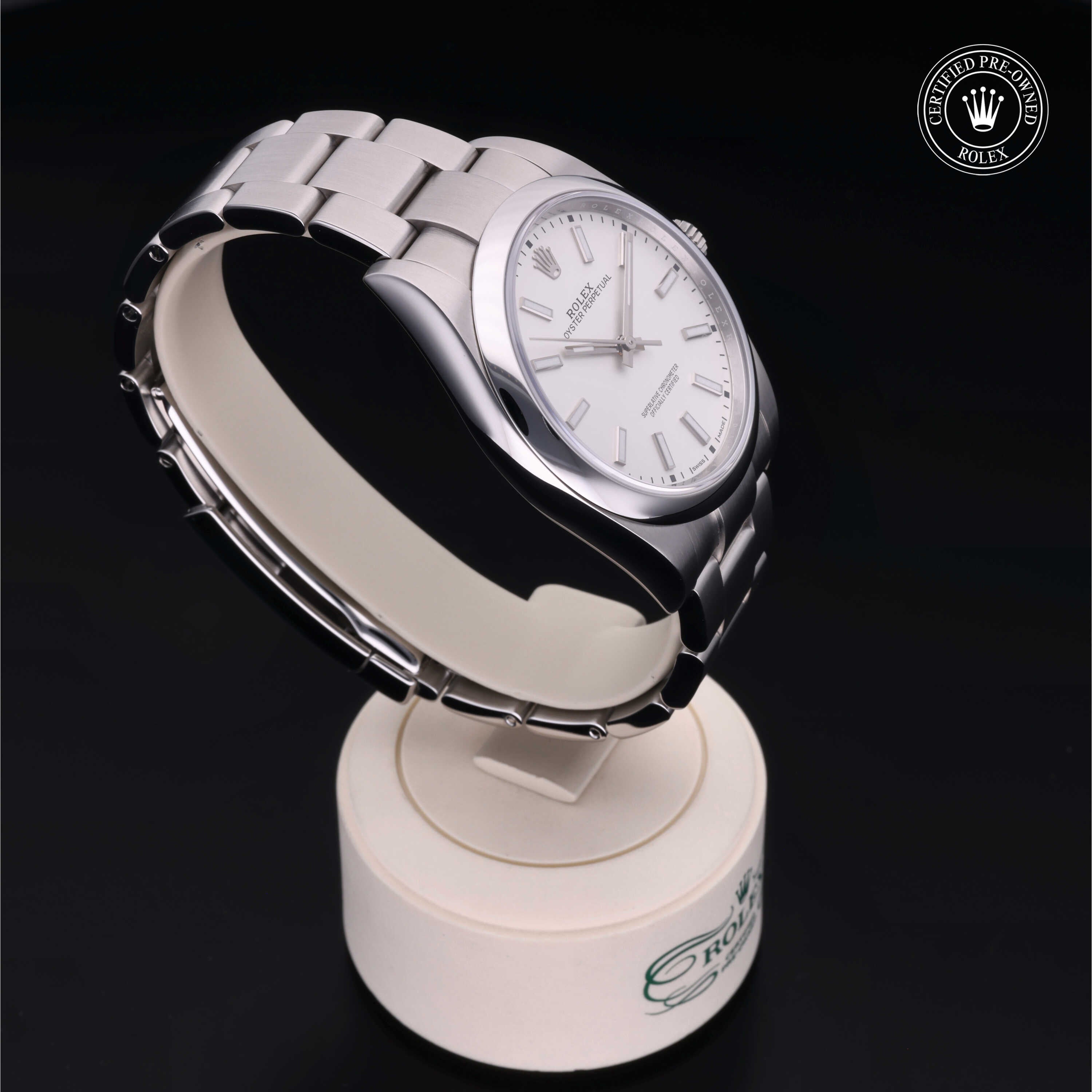 Rolex Certified Pre-Owned Oyster Perpetual 39mm 114300 9010S4R9 - 360° view