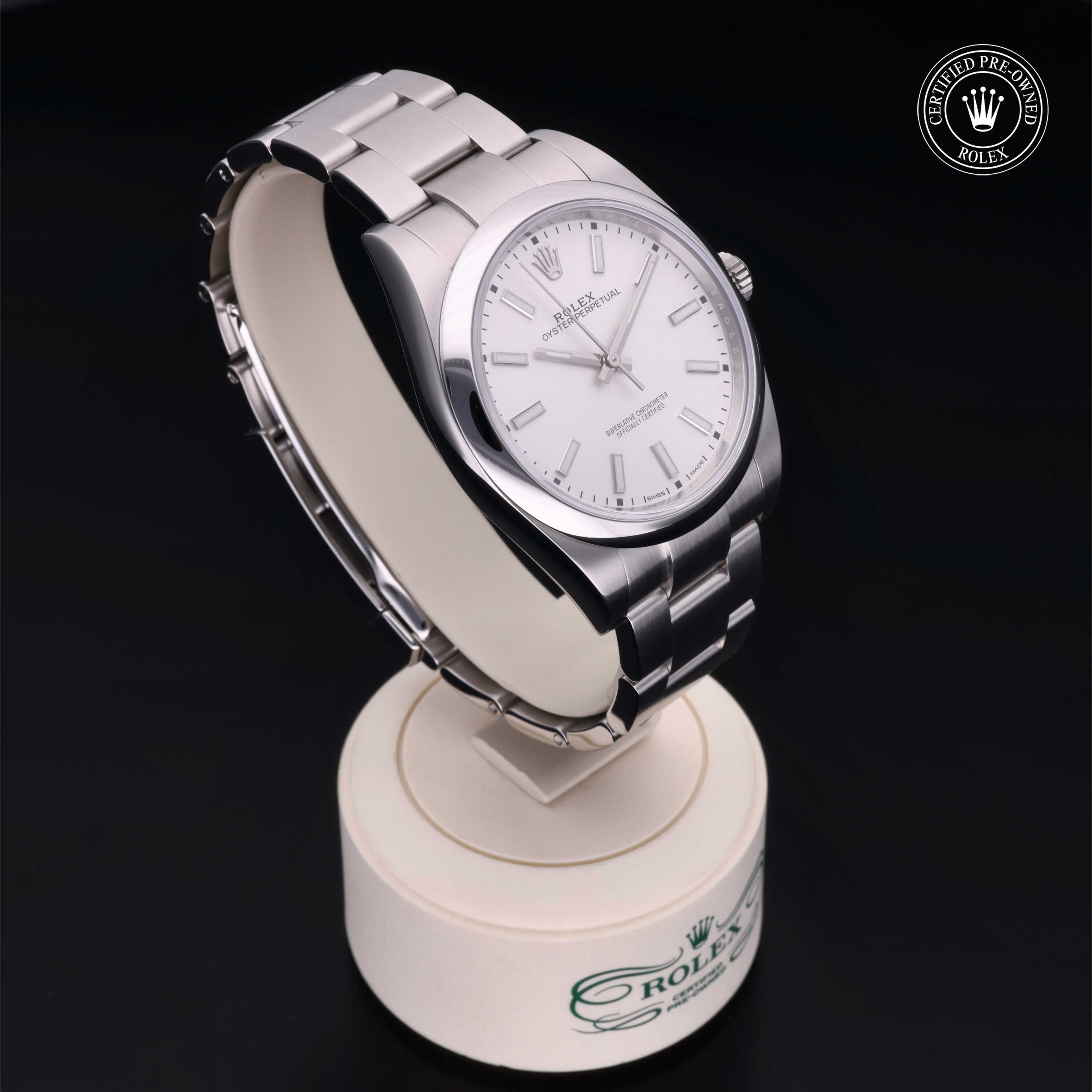 Rolex Certified Pre-Owned Oyster Perpetual 39mm 114300 9010S4R9 - 360° view