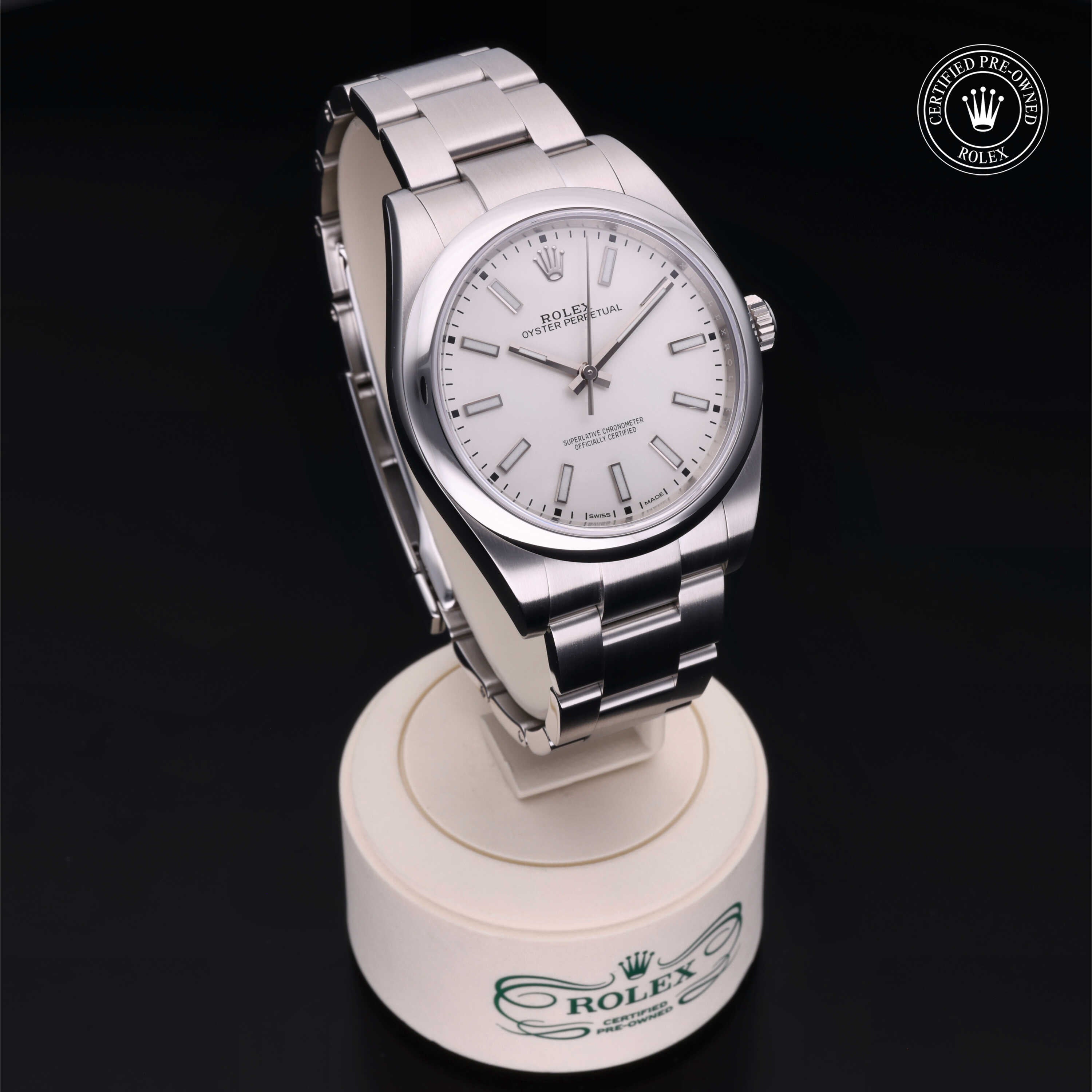 Rolex Certified Pre-Owned Oyster Perpetual 39mm 114300 9010S4R9 - 360° view