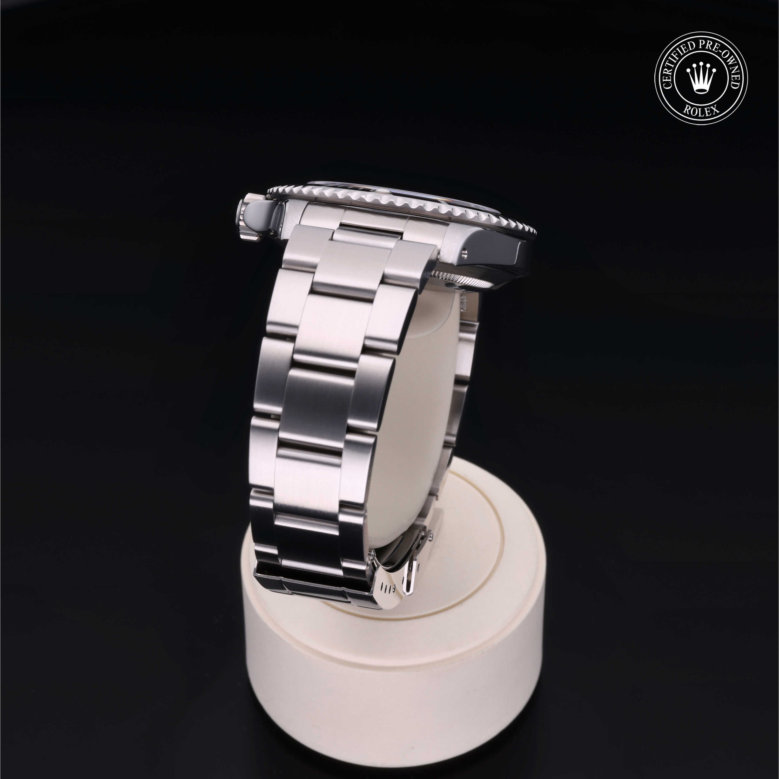 Rolex Certified Pre-Owned Submariner 40mm 14060 N119897 - 360° view