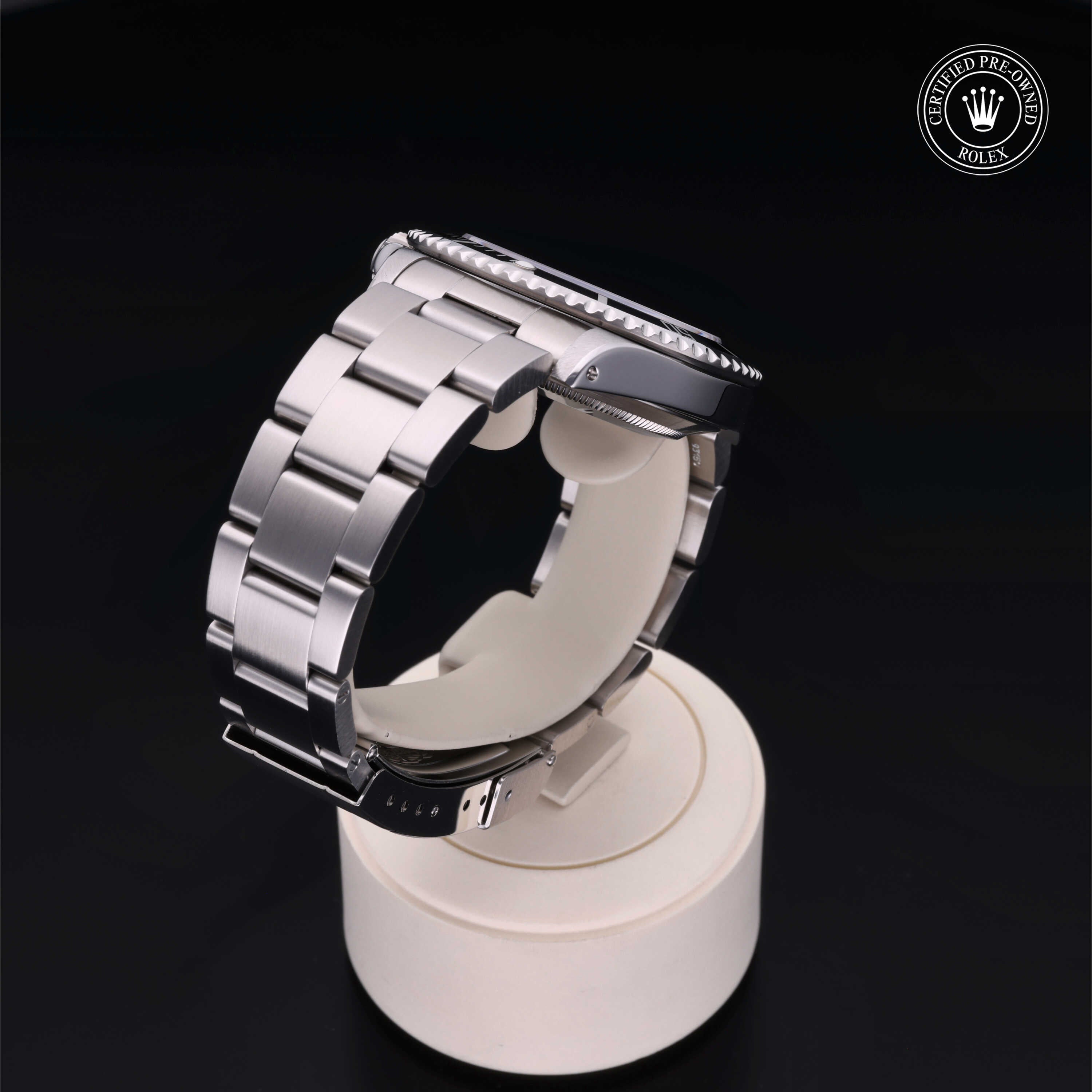 Rolex Certified Pre-Owned Submariner 40mm 14060 N119897 - 360° view