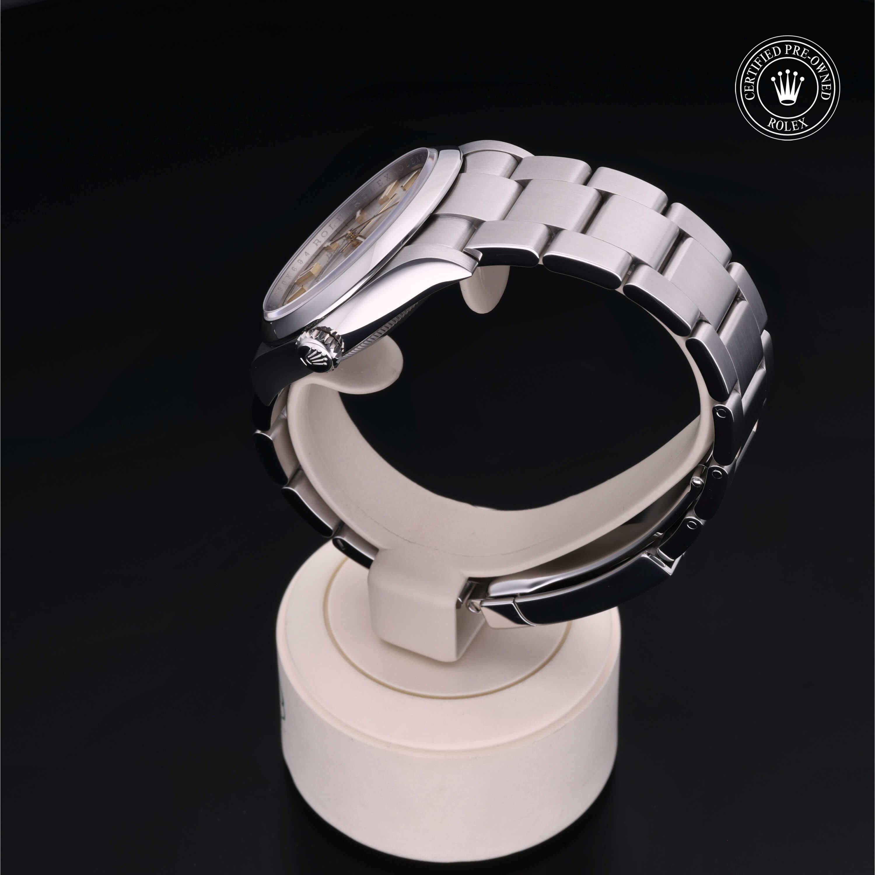 Rolex Certified Pre-Owned Oyster Perpetual 36mm 126000 J090K694 - 360° view
