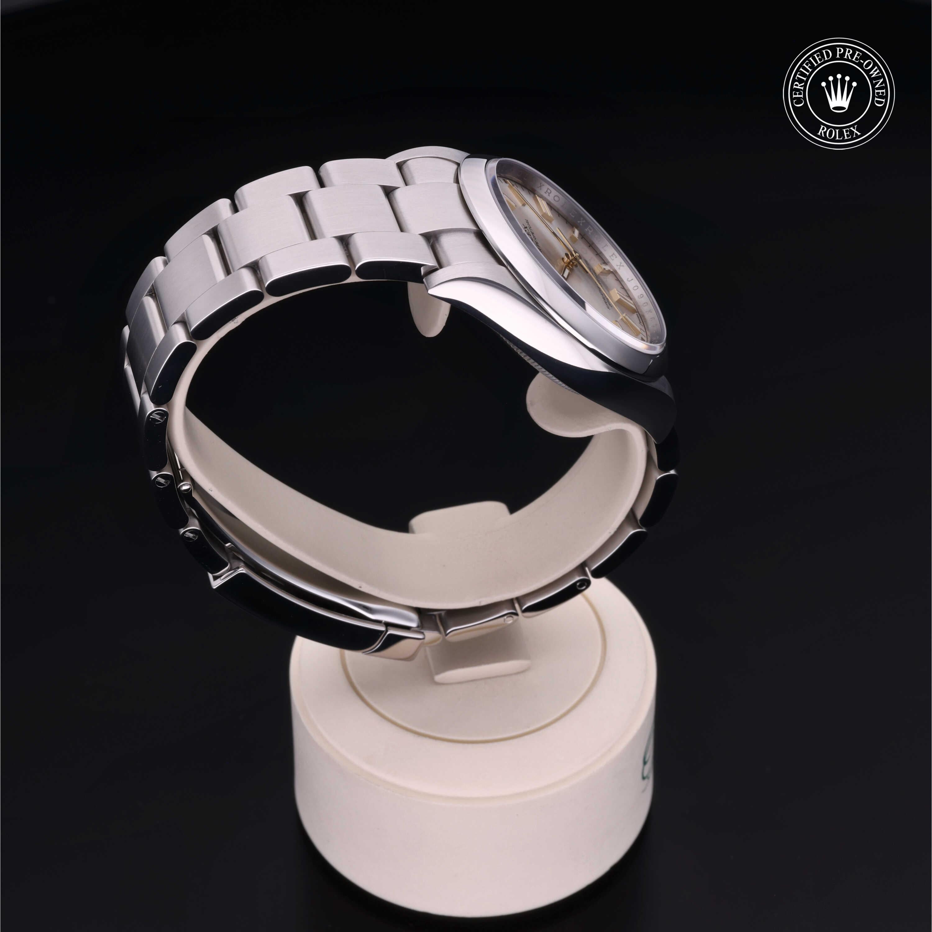 Rolex Certified Pre-Owned Oyster Perpetual 36mm 126000 J090K694 - 360° view