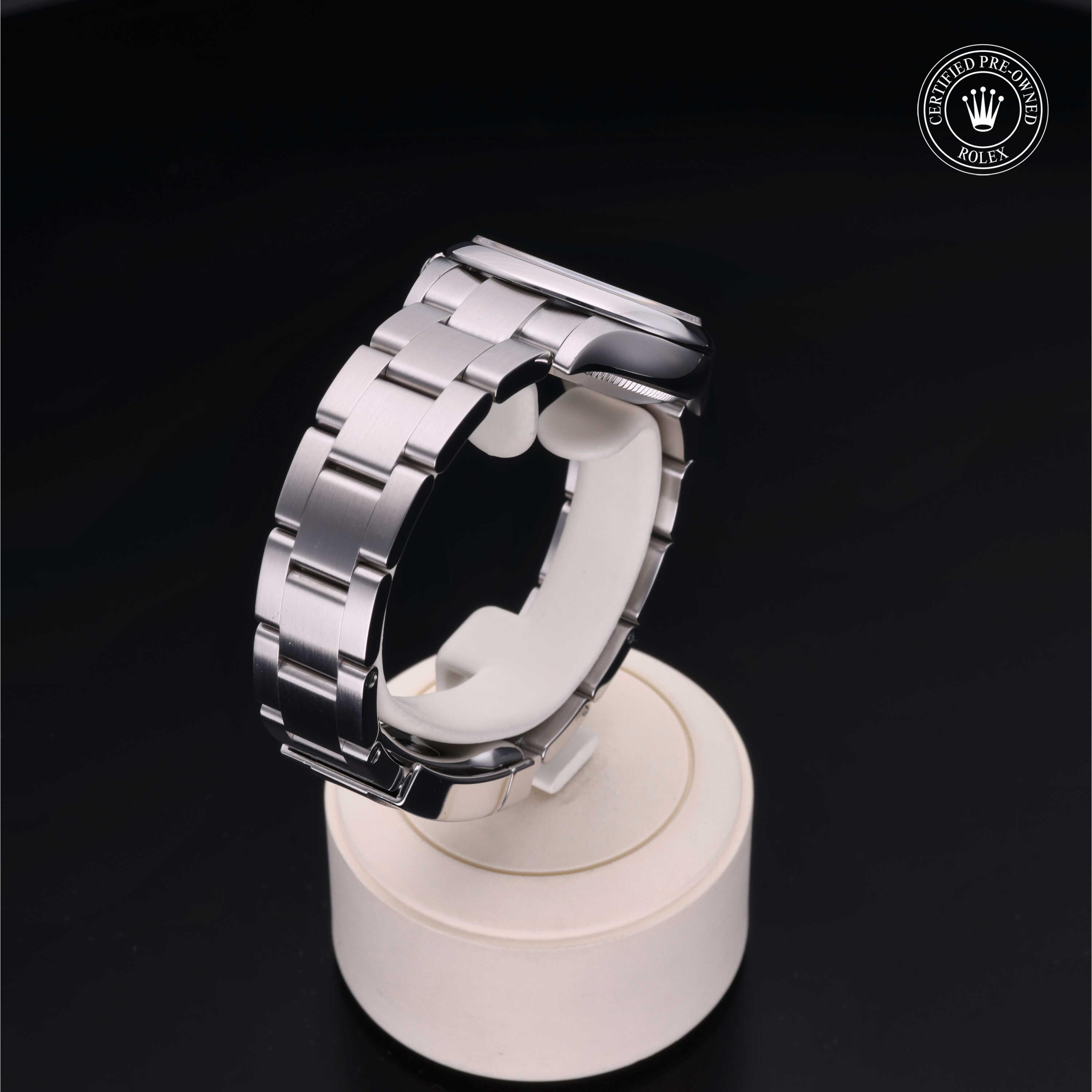 Rolex Certified Pre-Owned Oyster Perpetual 31mm 277200 R7067129 - 360° view