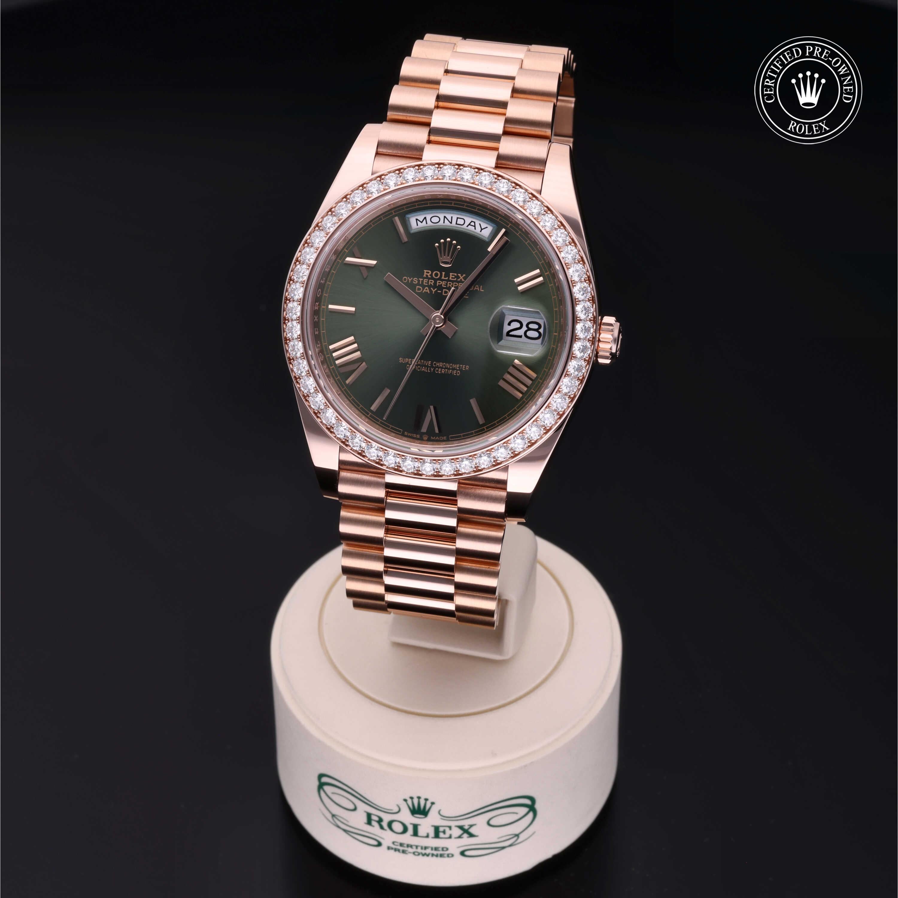 Rolex Certified Pre-Owned Day-Date 40 228345RBR 9852X621 - 360° view