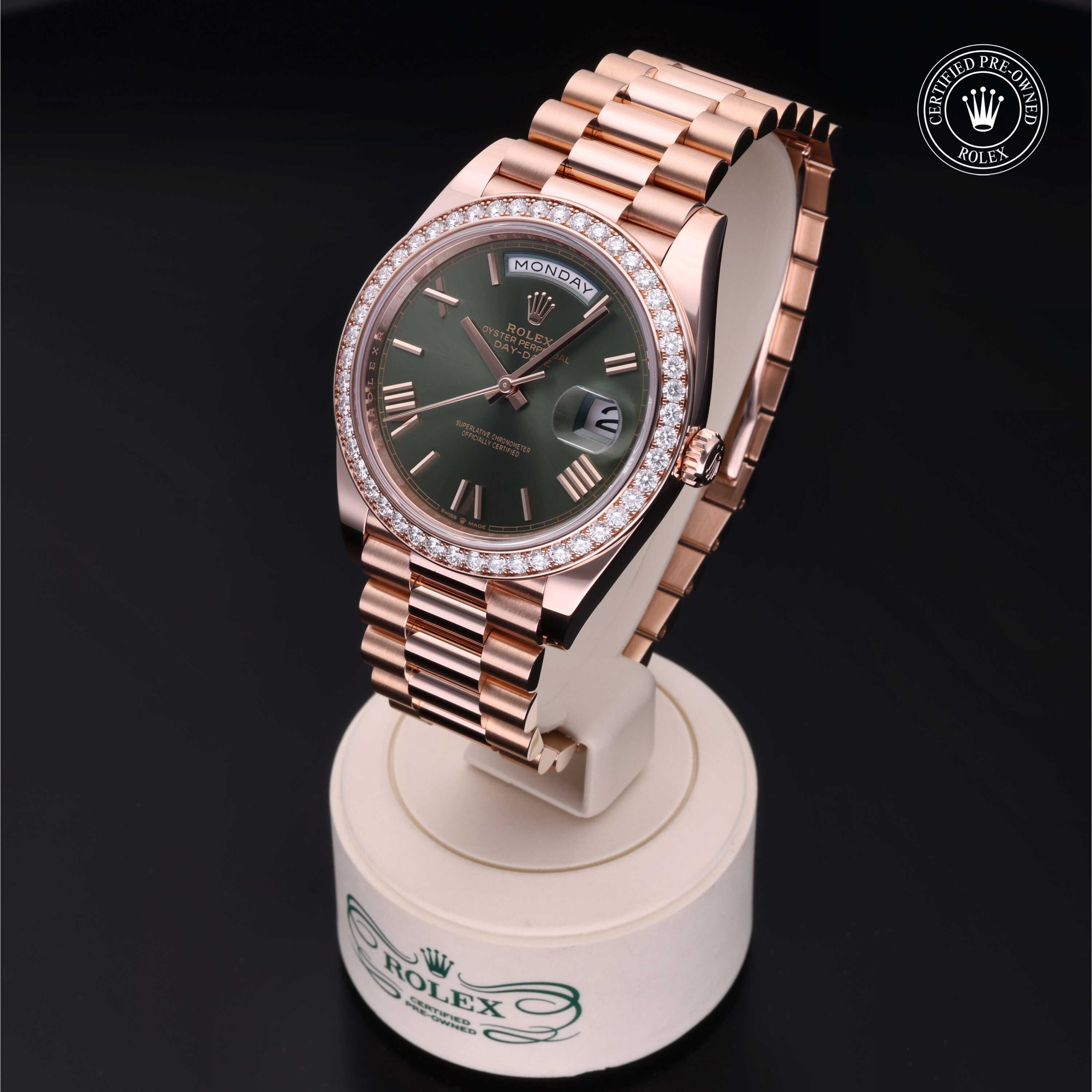 Rolex Certified Pre-Owned Day-Date 40 228345RBR 9852X621 - 360° view