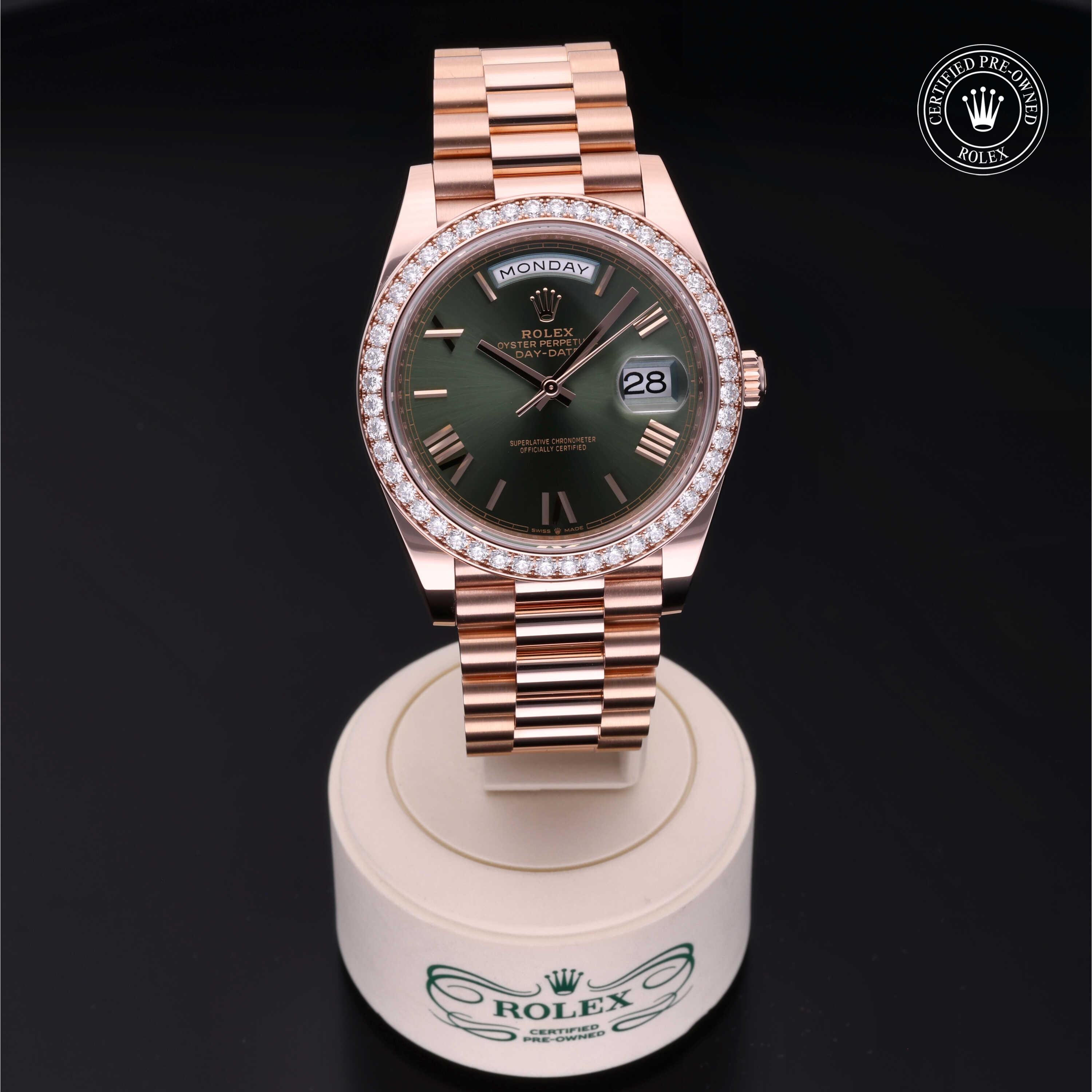 Rolex Certified Pre-Owned Day-Date 40 228345RBR 9852X621 - 360° view