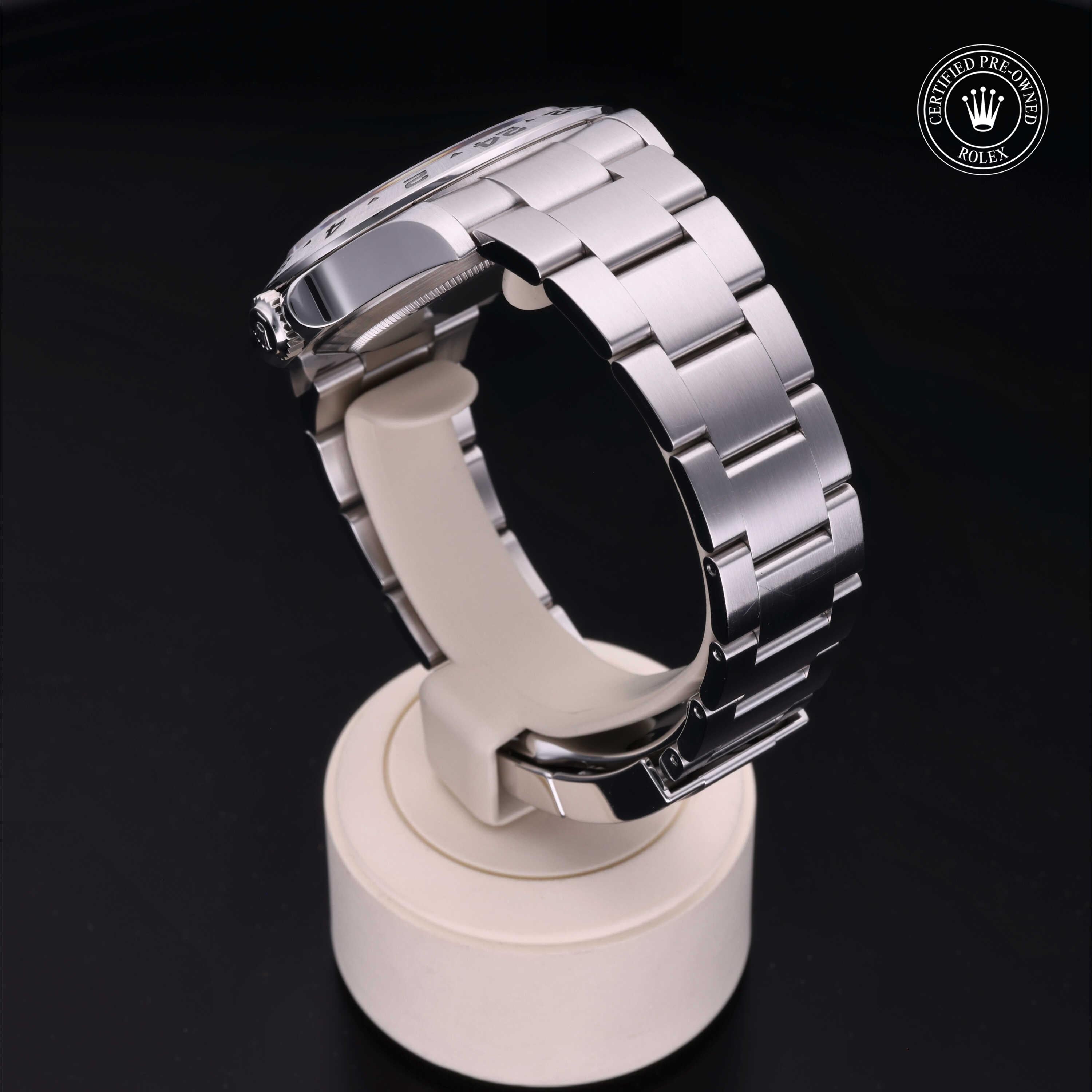 Rolex Certified Pre-Owned Explorer II 226570 82NS0659 - 360° view