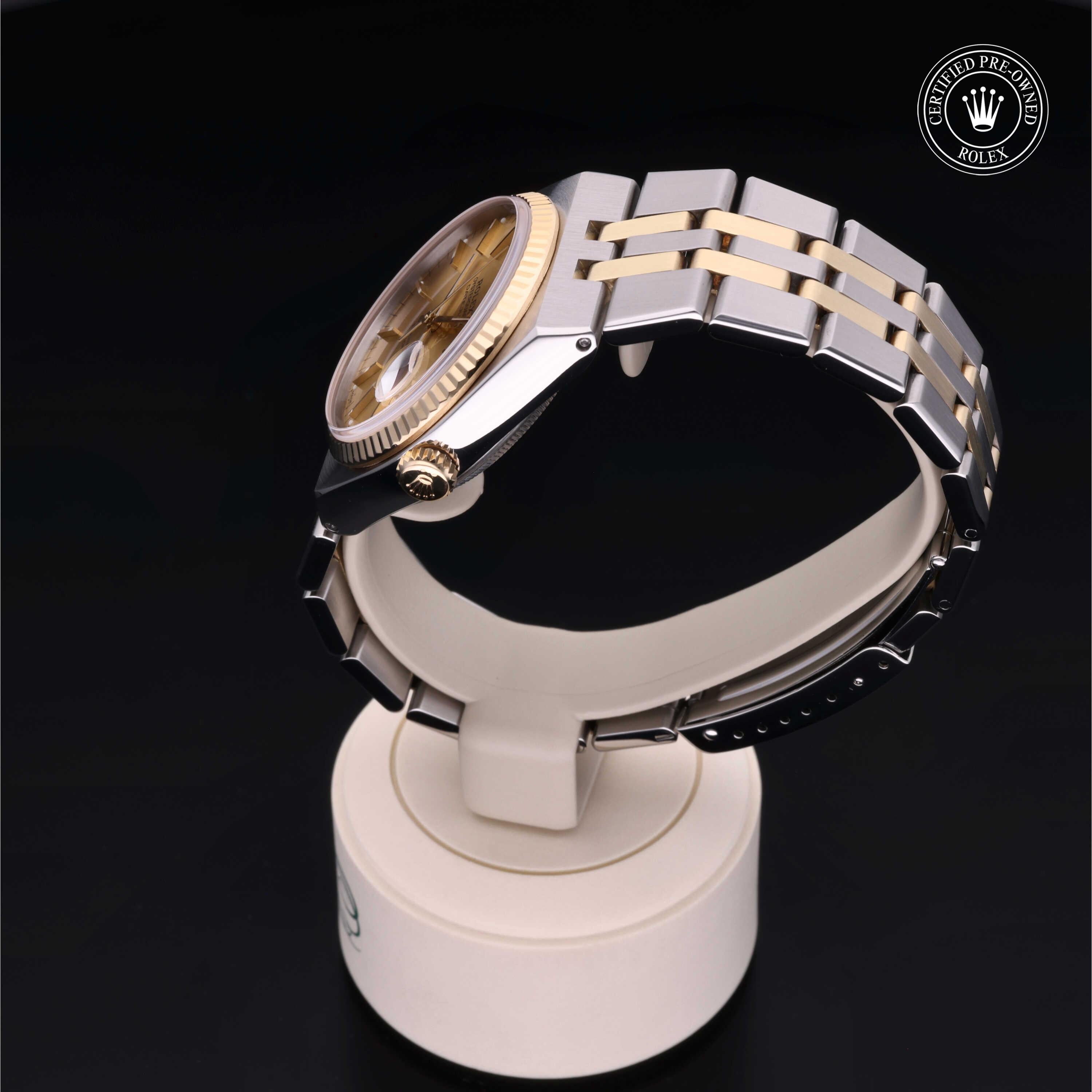 Rolex Certified Pre-Owned Datejust Oysterquartz 36mm 17013 6254431 - 360° view