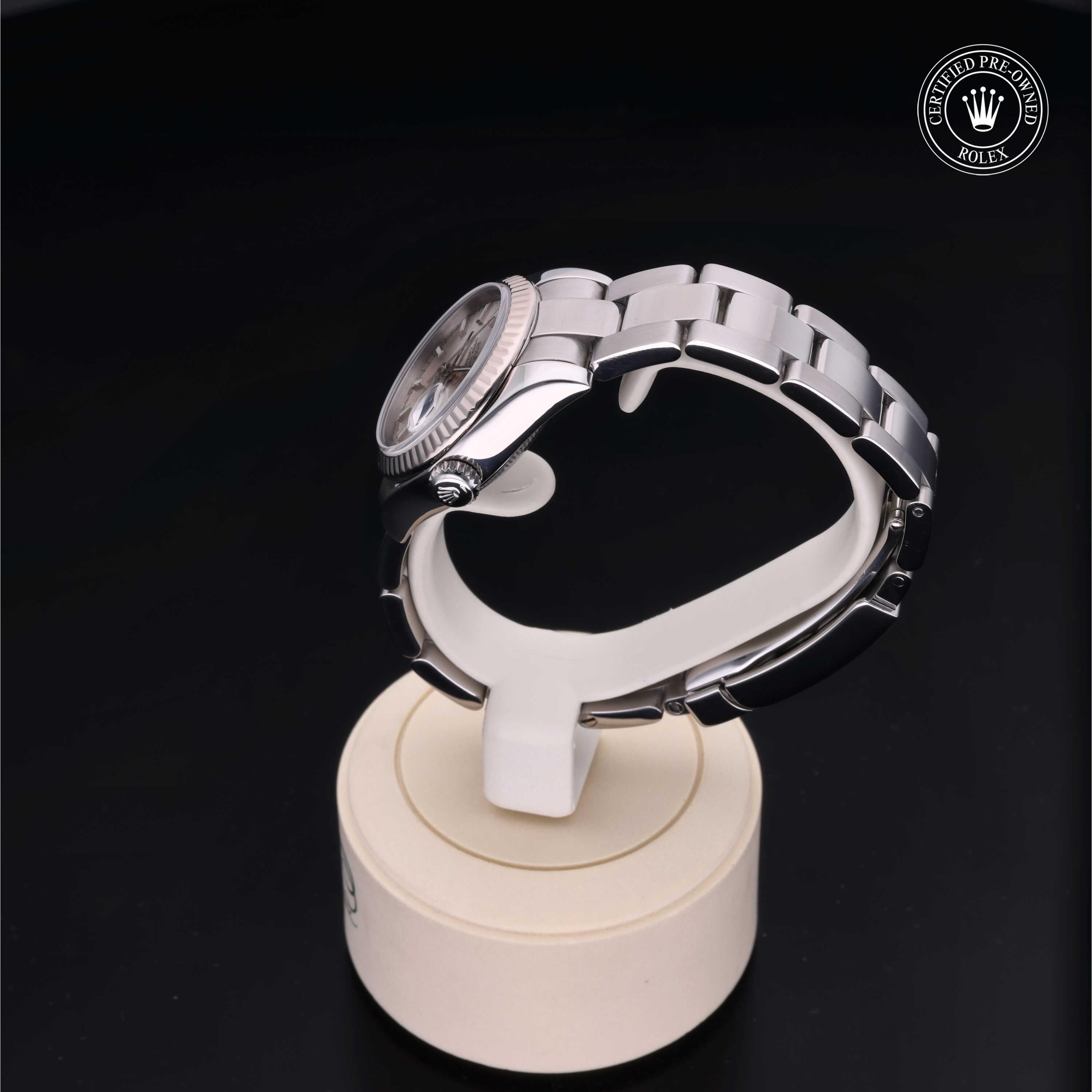 Rolex Certified Pre-Owned Lady-Datejust 26mm 179174  D220374 - 360° view