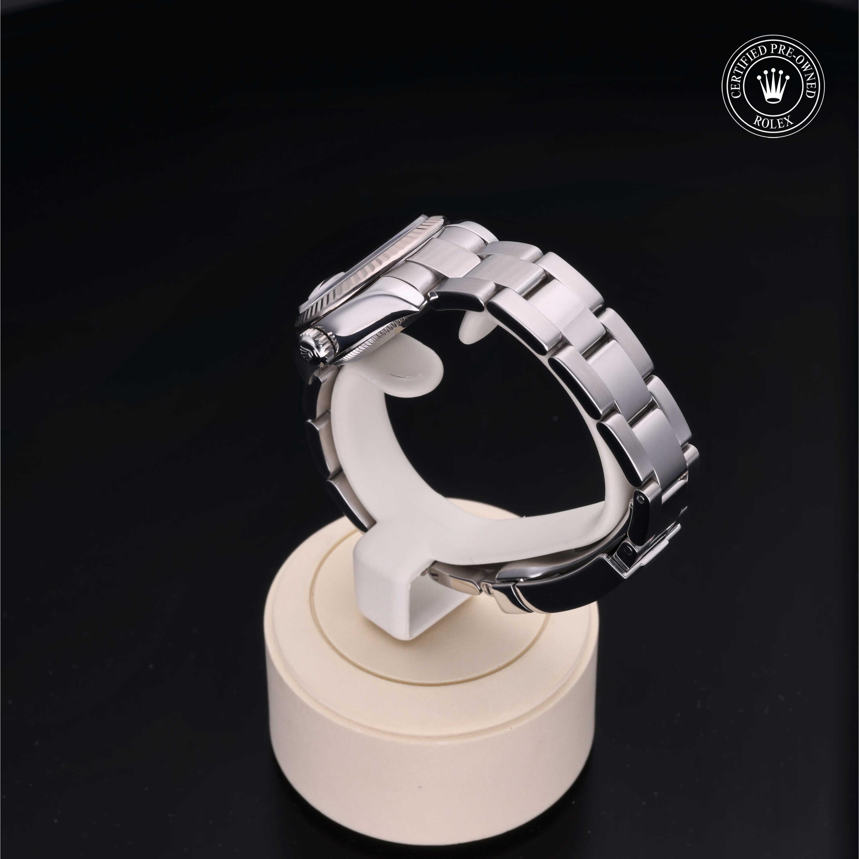 Rolex Certified Pre-Owned Lady-Datejust 26mm 179174  D220374 - 360° view