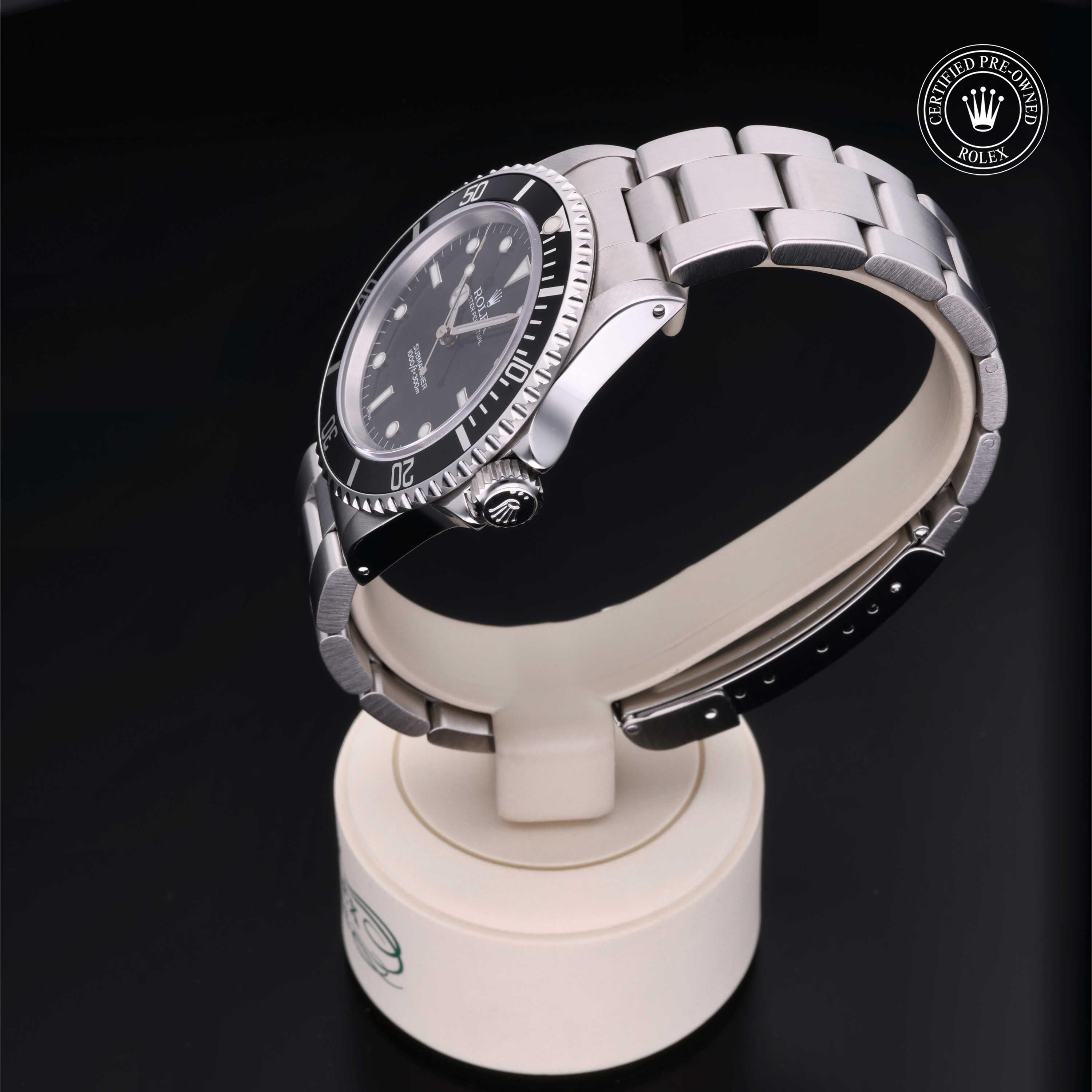 Rolex Certified Pre-Owned Submariner 40mm 14060 A564630 - 360° view