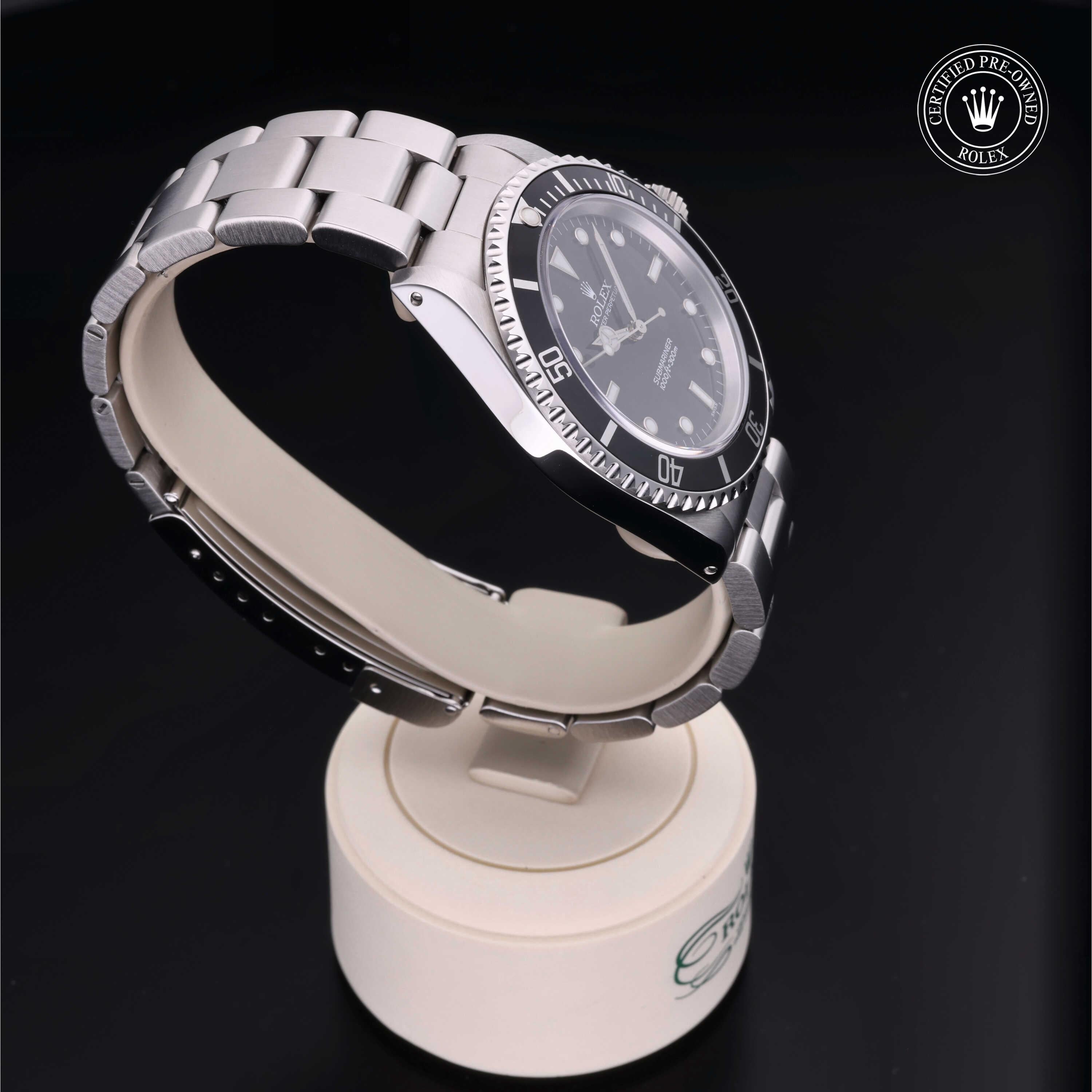 Rolex Certified Pre-Owned Submariner 40mm 14060 A564630 - 360° view