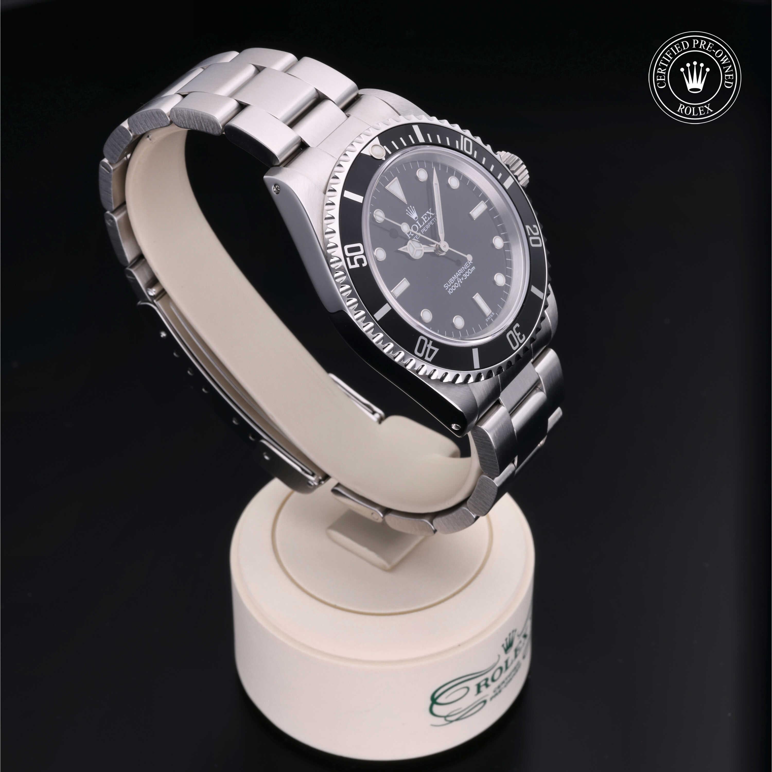 Rolex Certified Pre-Owned Submariner 40mm 14060 A564630 - 360° view