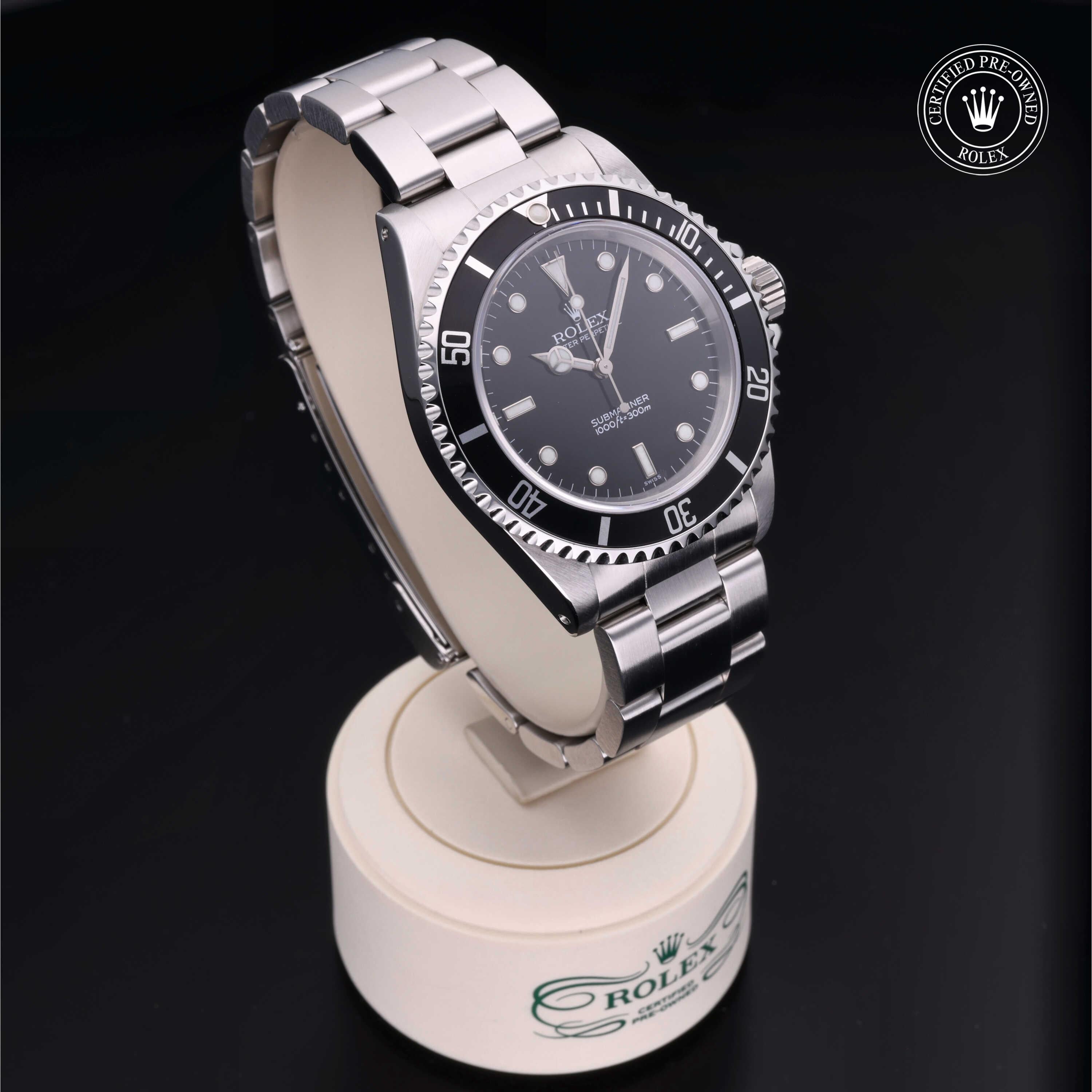 Rolex Certified Pre-Owned Submariner 40mm 14060 A564630 - 360° view