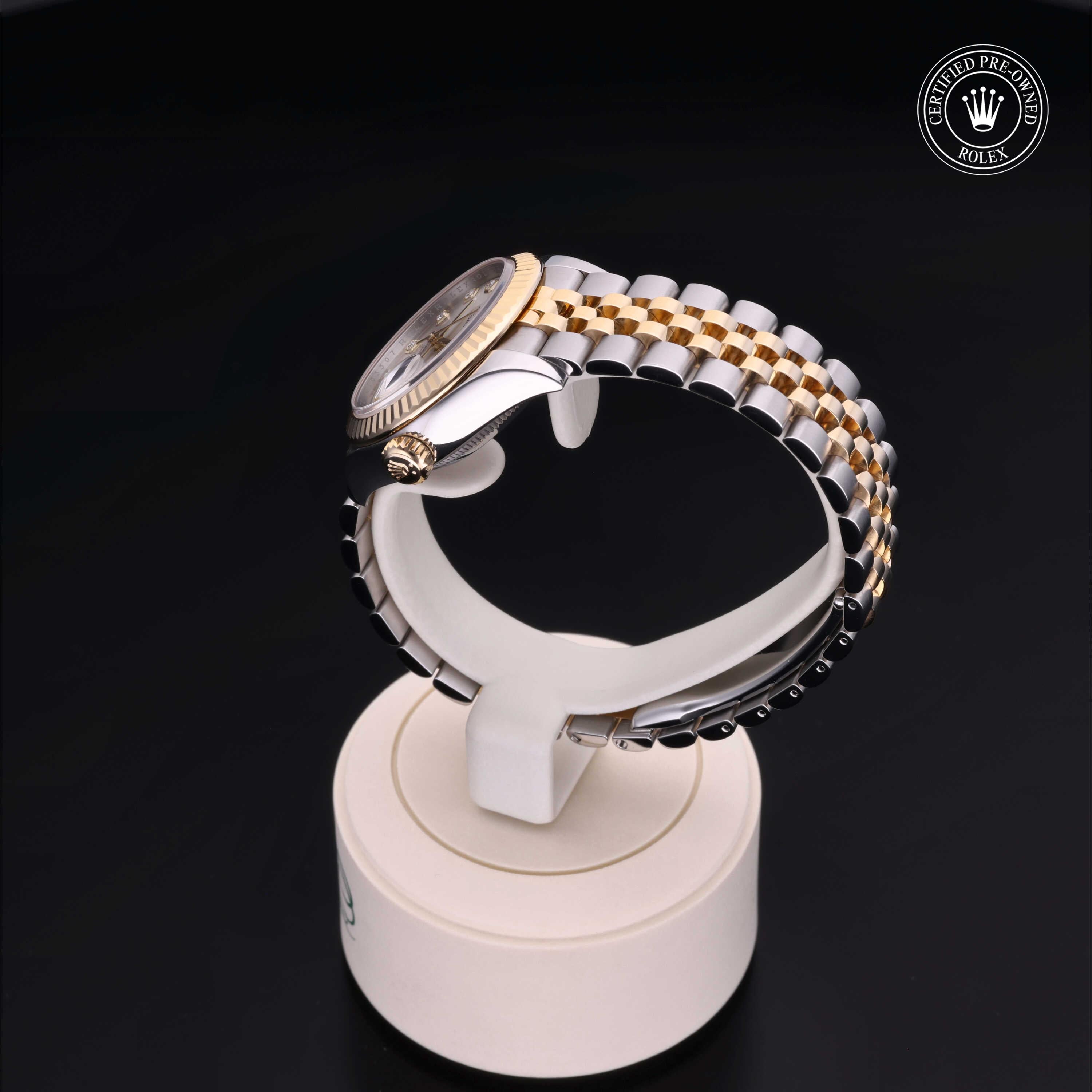Rolex Certified Pre-Owned Lady-Datejust 28mm 279173 0W103307 - 360° view