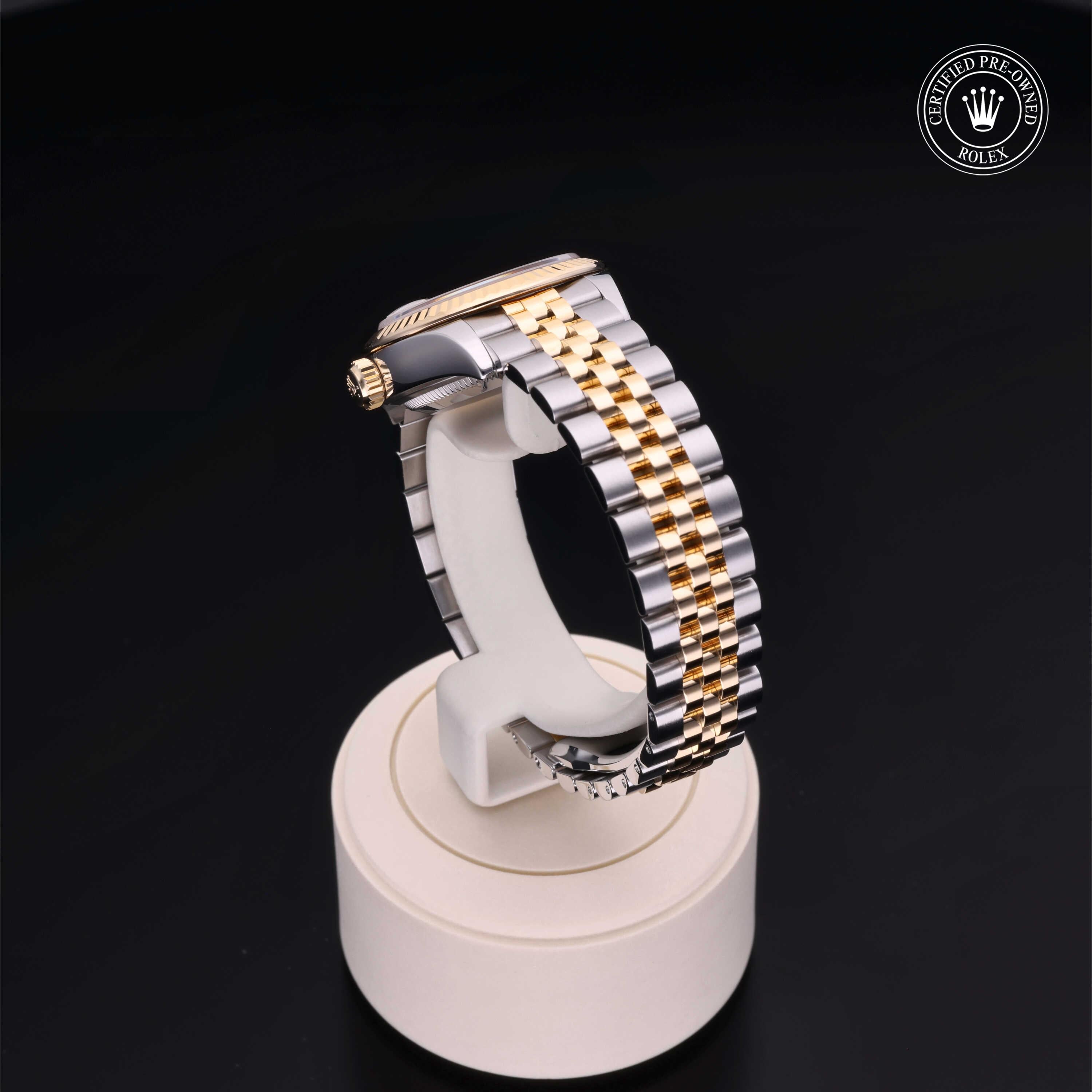 Rolex Certified Pre-Owned Lady-Datejust 28mm 279173 0W103307 - 360° view