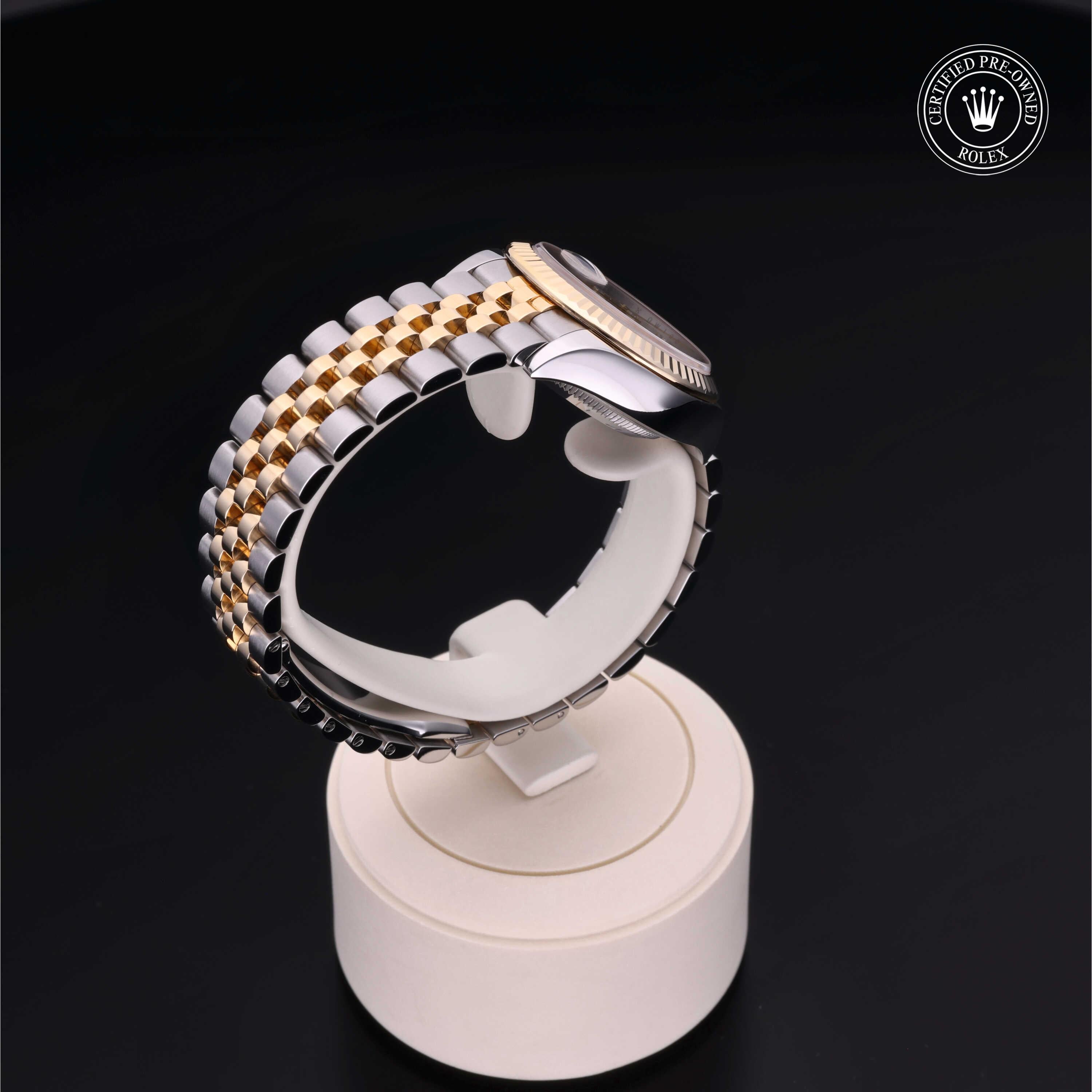 Rolex Certified Pre-Owned Lady-Datejust 28mm 279173 0W103307 - 360° view
