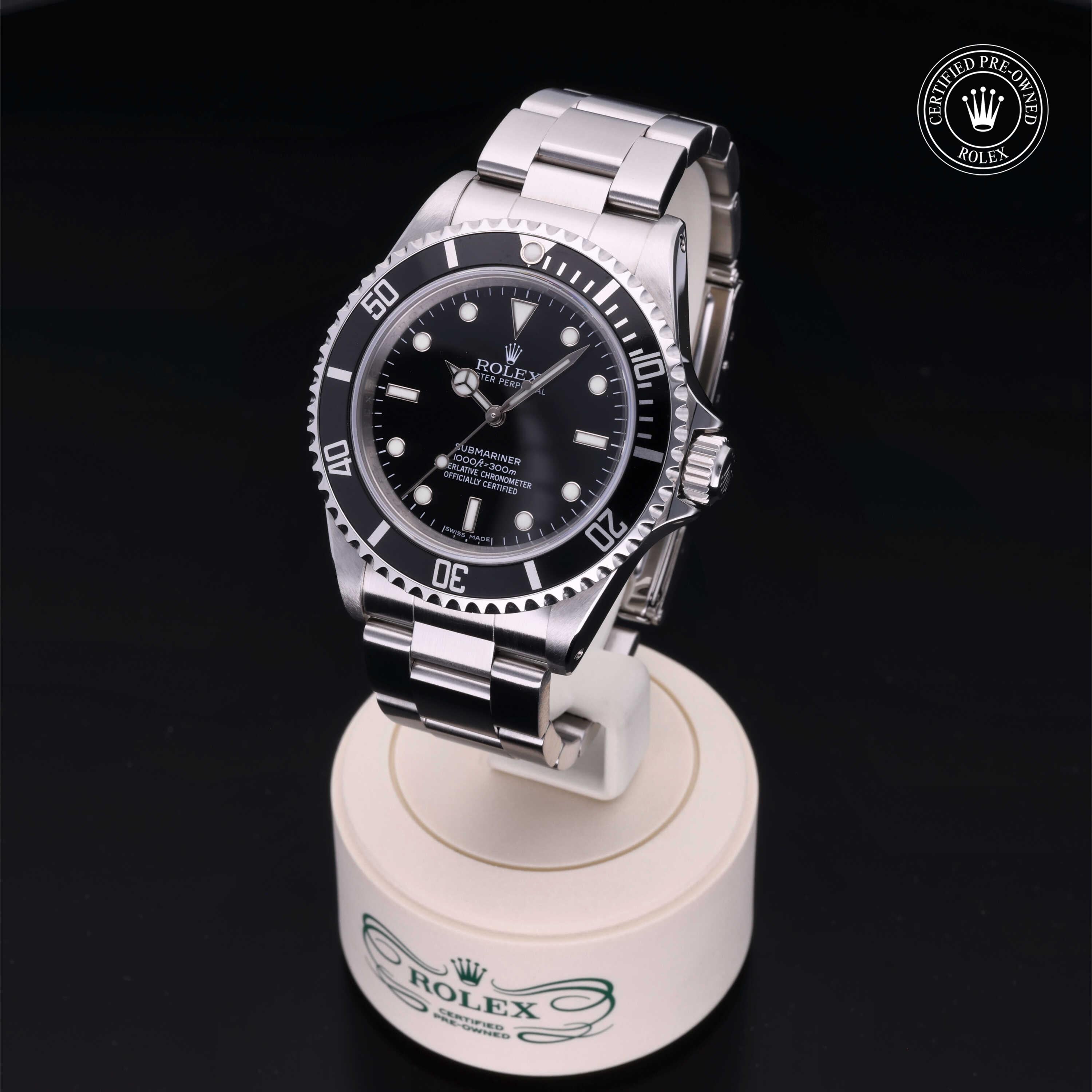 Rolex Certified Pre-Owned Submariner 40mm 14060M Z864147 - 360° view