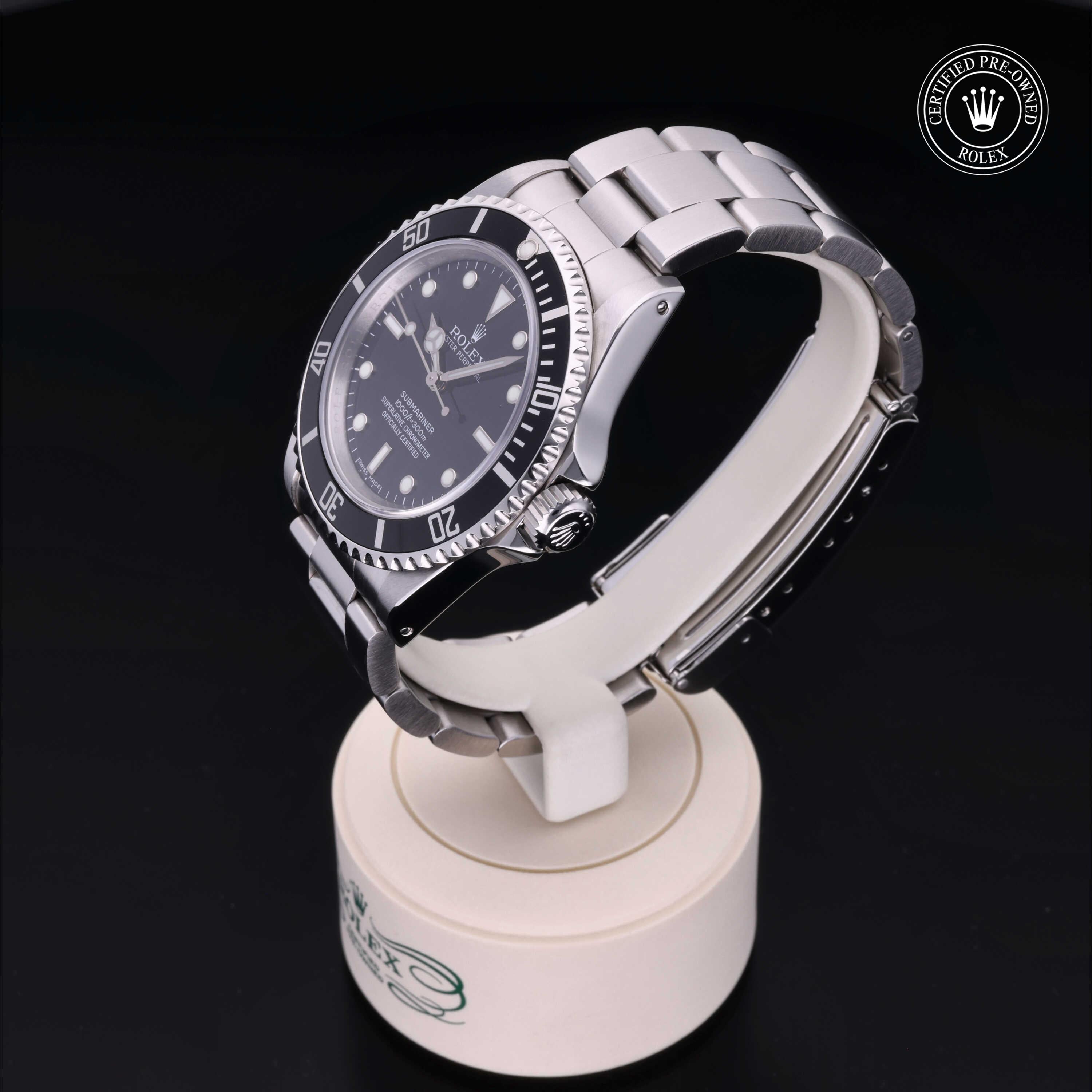 Rolex Certified Pre-Owned Submariner 40mm 14060M Z864147 - 360° view