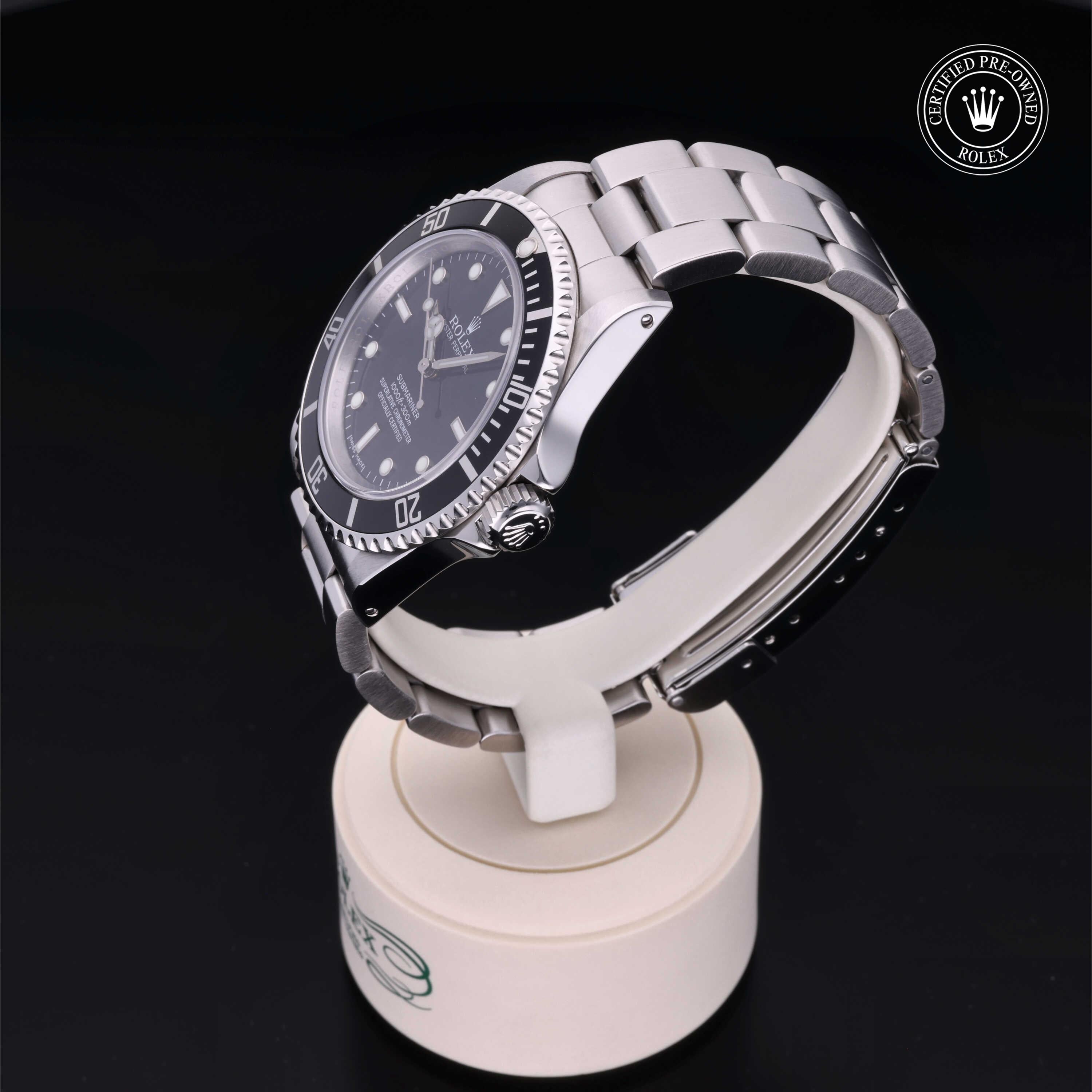 Rolex Certified Pre-Owned Submariner 40mm 14060M Z864147 - 360° view