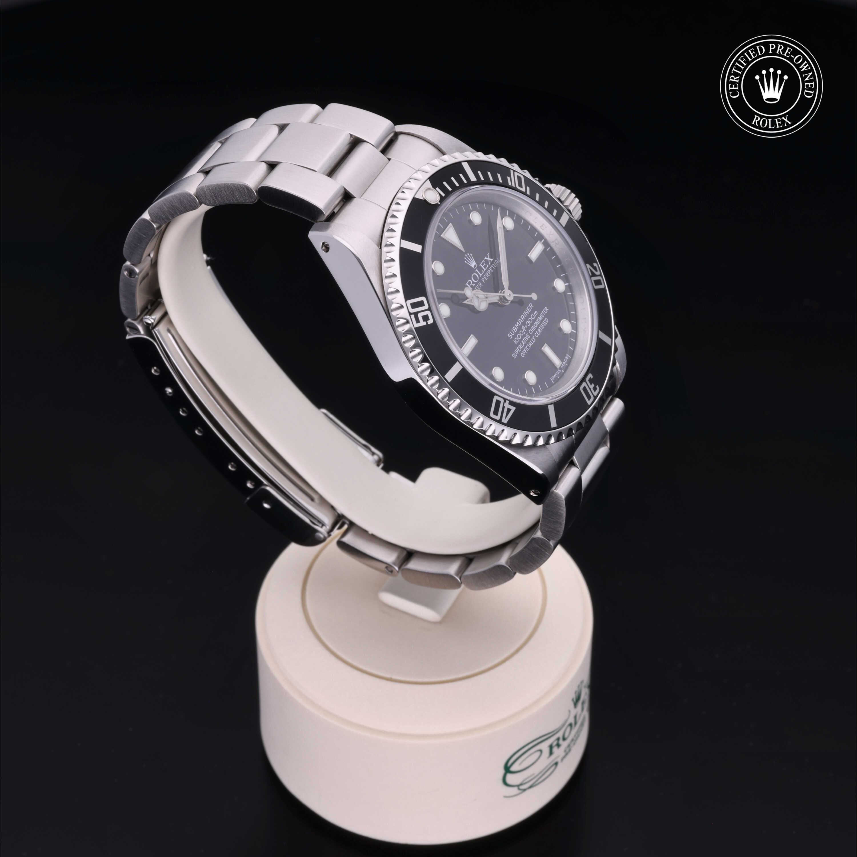 Rolex Certified Pre-Owned Submariner 40mm 14060M Z864147 - 360° view