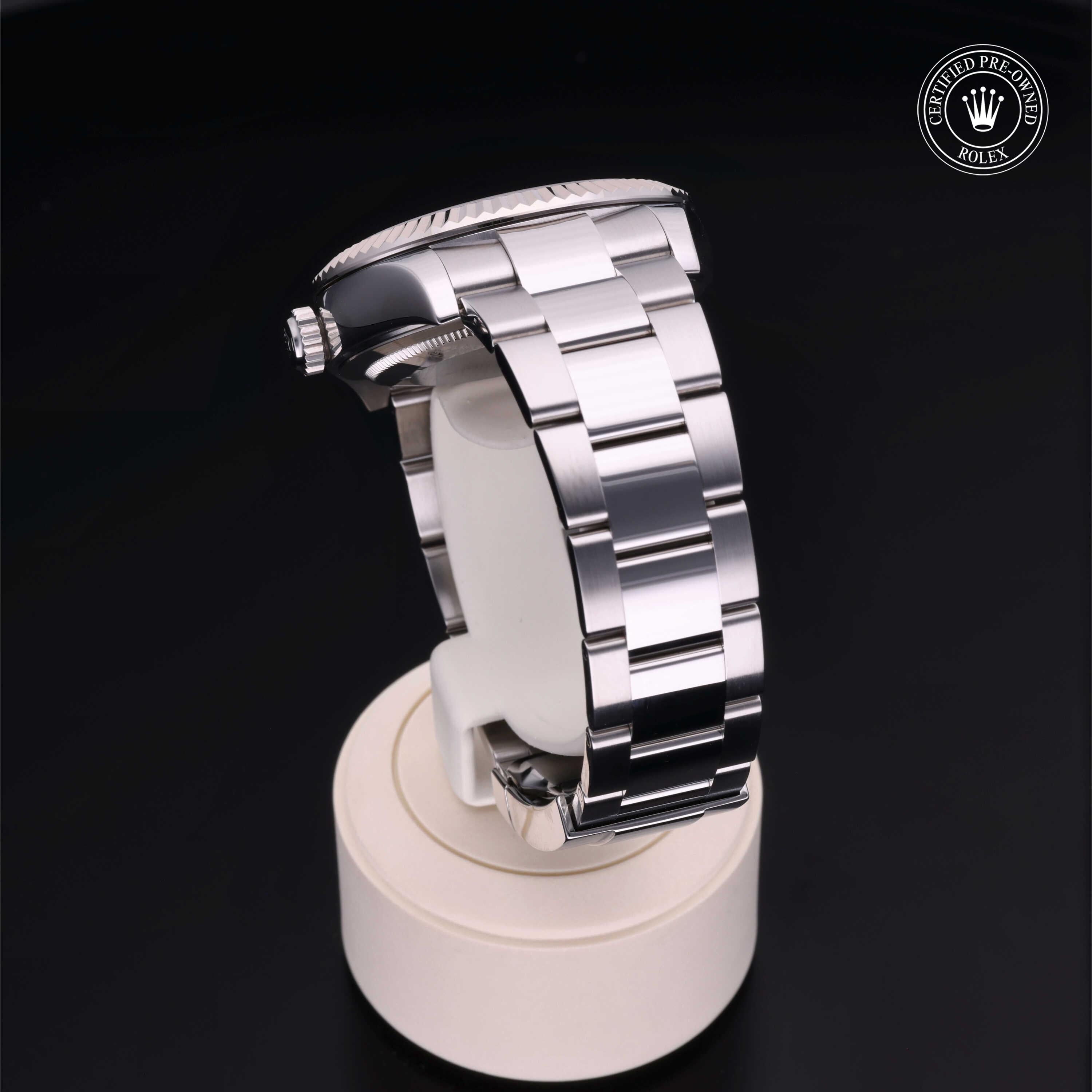 Rolex Certified Pre-Owned Sky-Dweller 42mm 326934 304U48A1 - 360° view