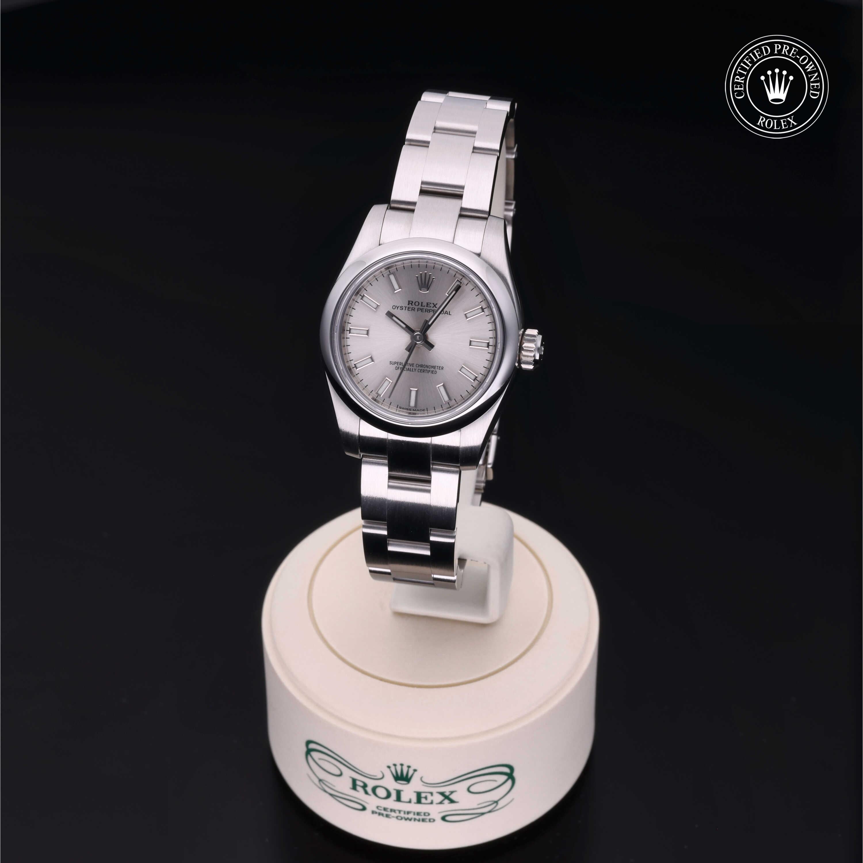 Rolex Certified Pre-Owned Oyster Perpetual 26mm 176200 81Q0Y273 - 360° view