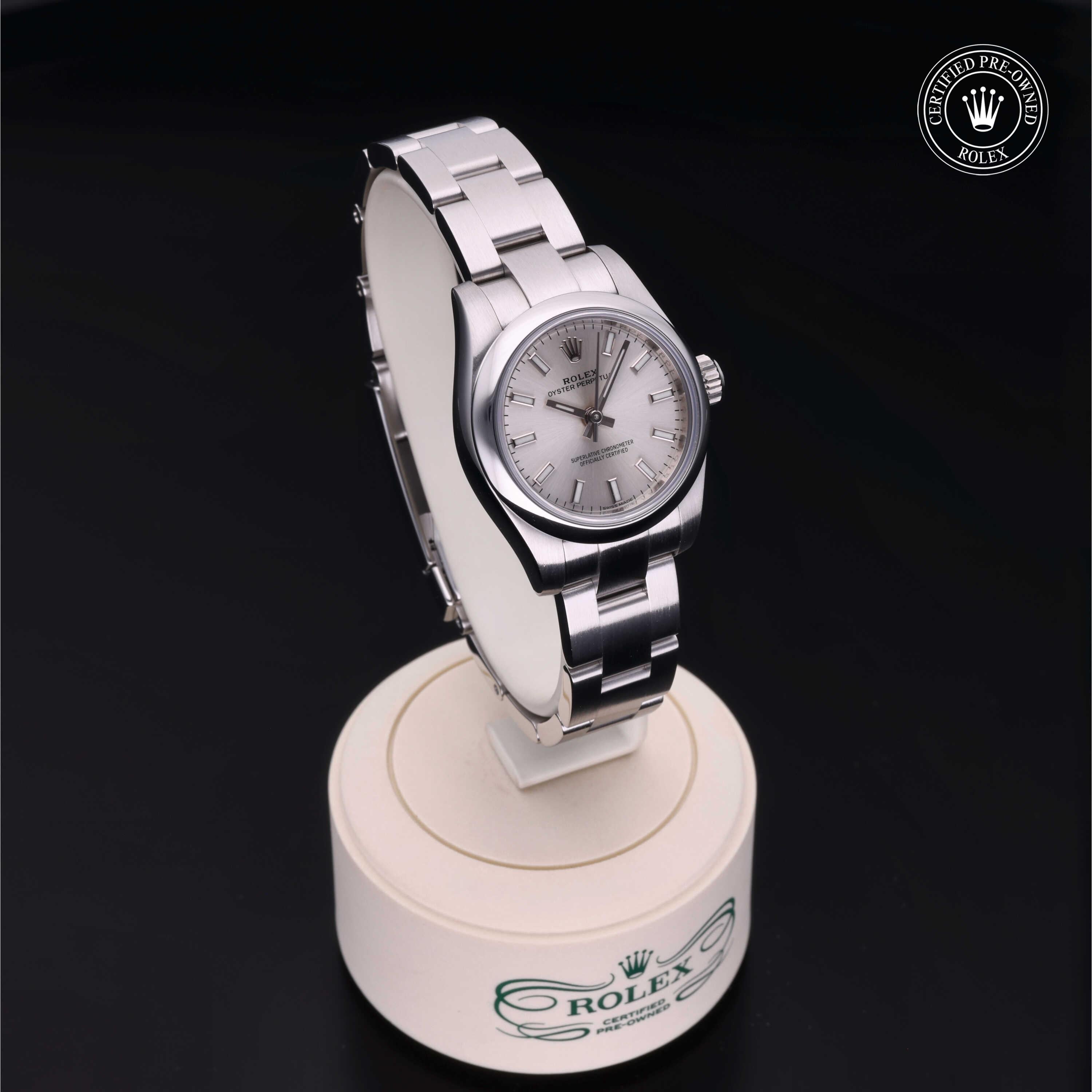 Rolex Certified Pre-Owned Oyster Perpetual 26mm 176200 81Q0Y273 - 360° view