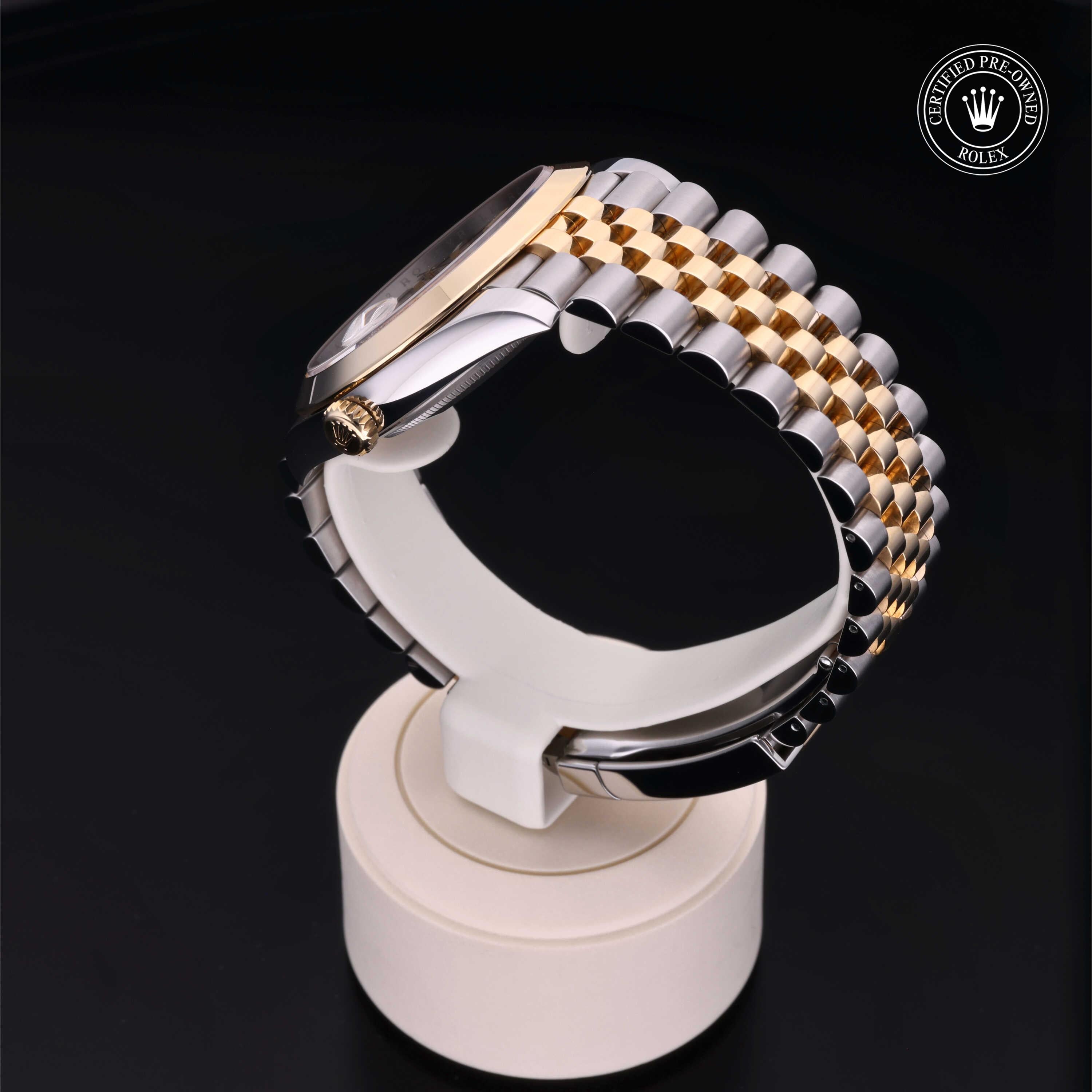 Rolex Certified Pre-Owned Datejust 41mm 126303 C47701Y2 - 360° view
