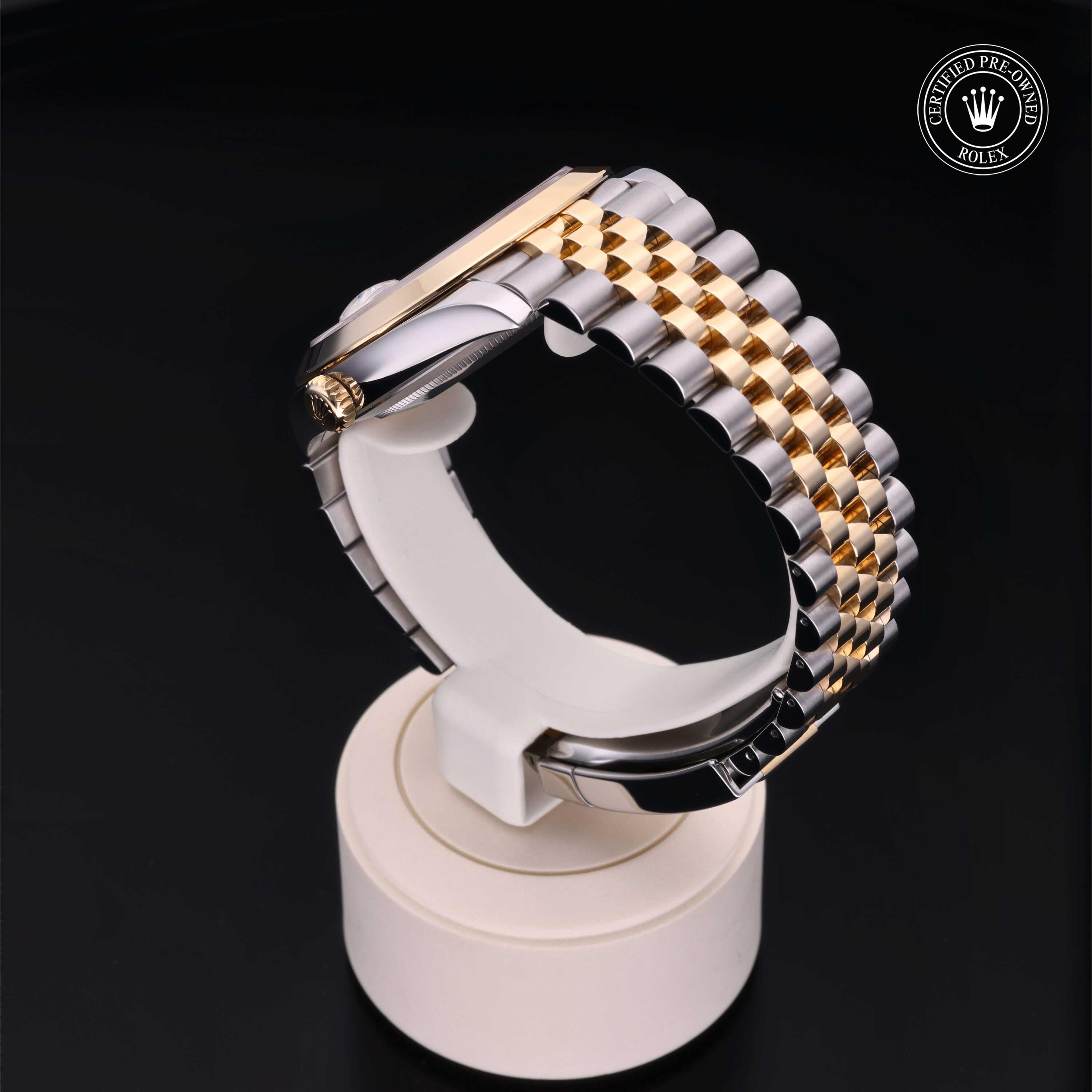 Rolex Certified Pre-Owned Datejust 41mm 126303 C47701Y2 - 360° view